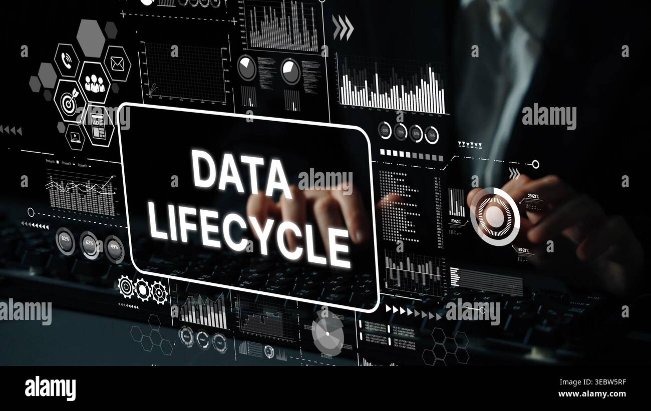 Data Lifecycle Management-Konzept mit digitalen Diagrammen und Business Analytics in einer modernen Büroumgebung. Asymptotische intelligente Datenanalyse. Stockfoto