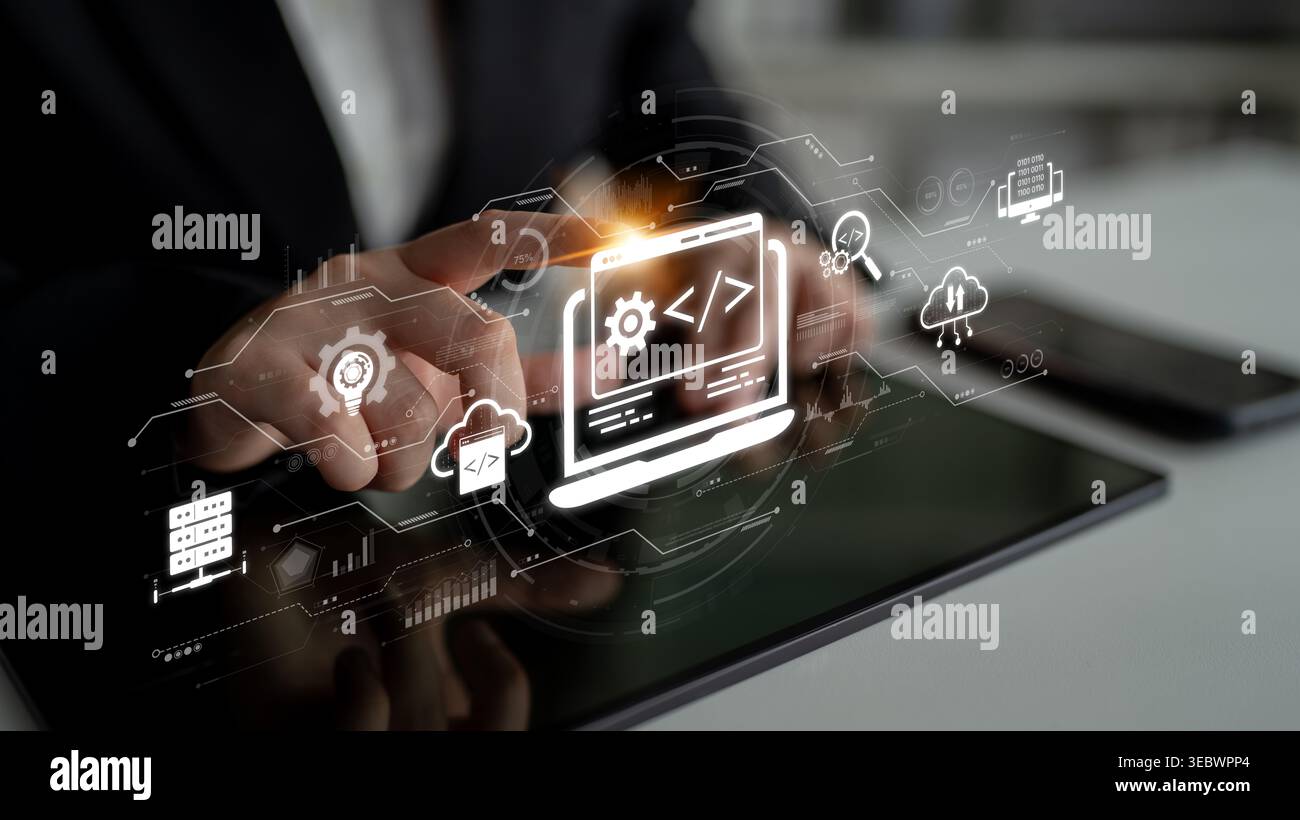 Modernes Web-Entwicklungskonzept mit Codierungssymbolen, Web-Entwicklungsprozess, Web-Entwicklungsoberfläche und Web-Entwicklungstools mit futuristischem Design Stockfoto