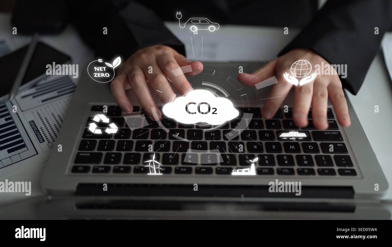 Null-Null-Ziele und Strategie zur CO2-Reduzierung, die Nachhaltigkeit, die Integration grüner Energie, die Null-Null-Politik und klimafreundlich fördern Stockfoto