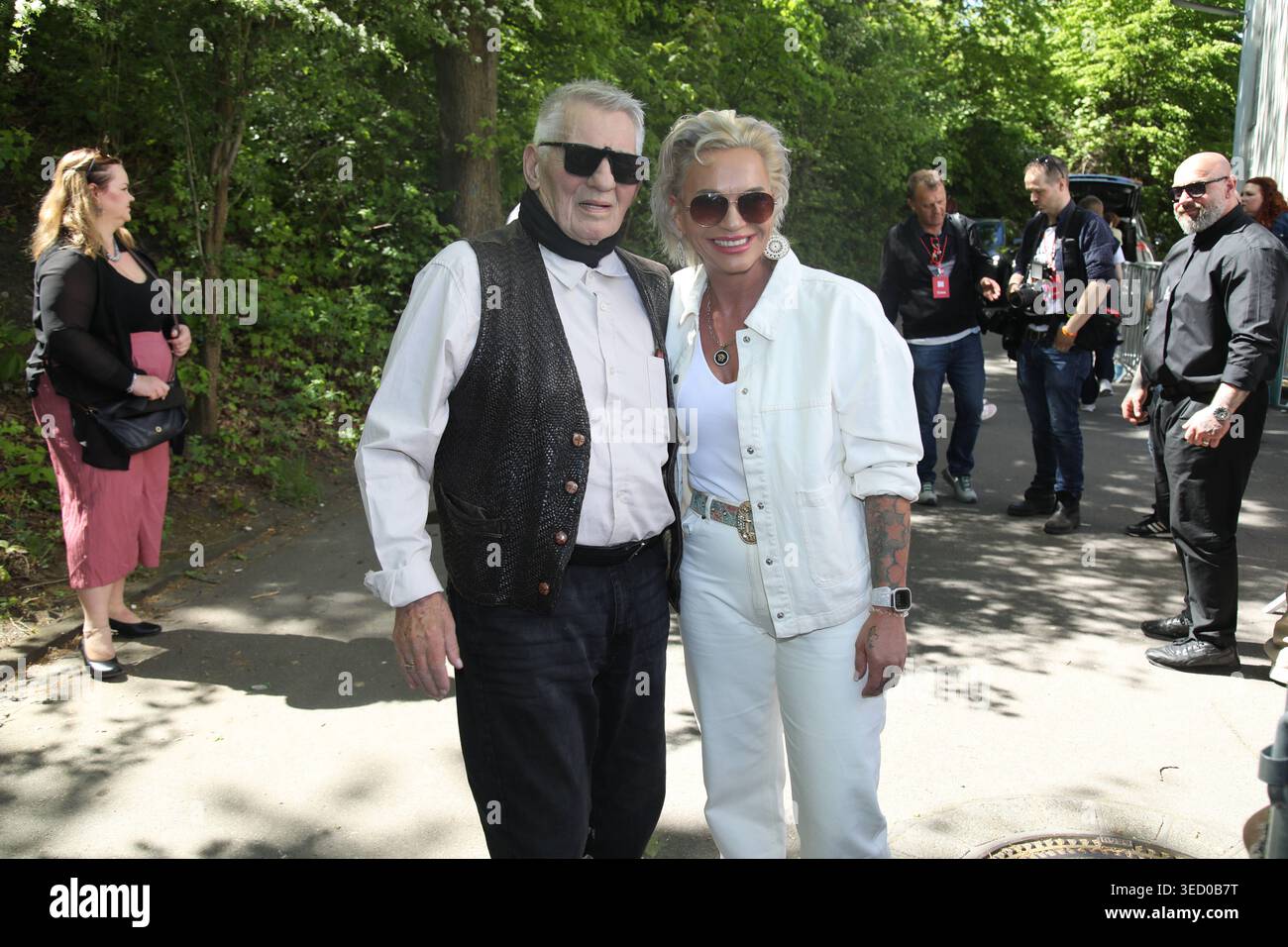 Heinz Hoenig Mit Ehefrau Annika K rsten Hoenig Beim Bild Renntag 2026 