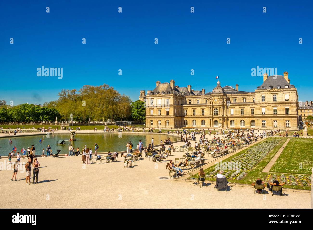 Frankreich, Paris, Jardin du Luxembourg, der Senatspalast Stockfoto