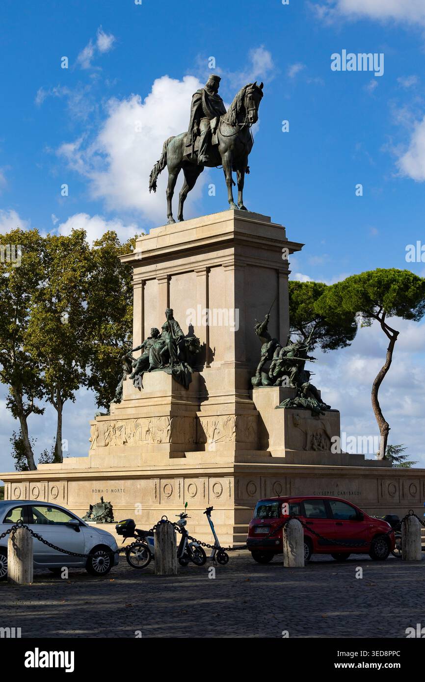 Ritterbronzemonument für Giuseppe Garibaldi auf dem Janiculum-Hügel, Rom, Italien Stockfoto