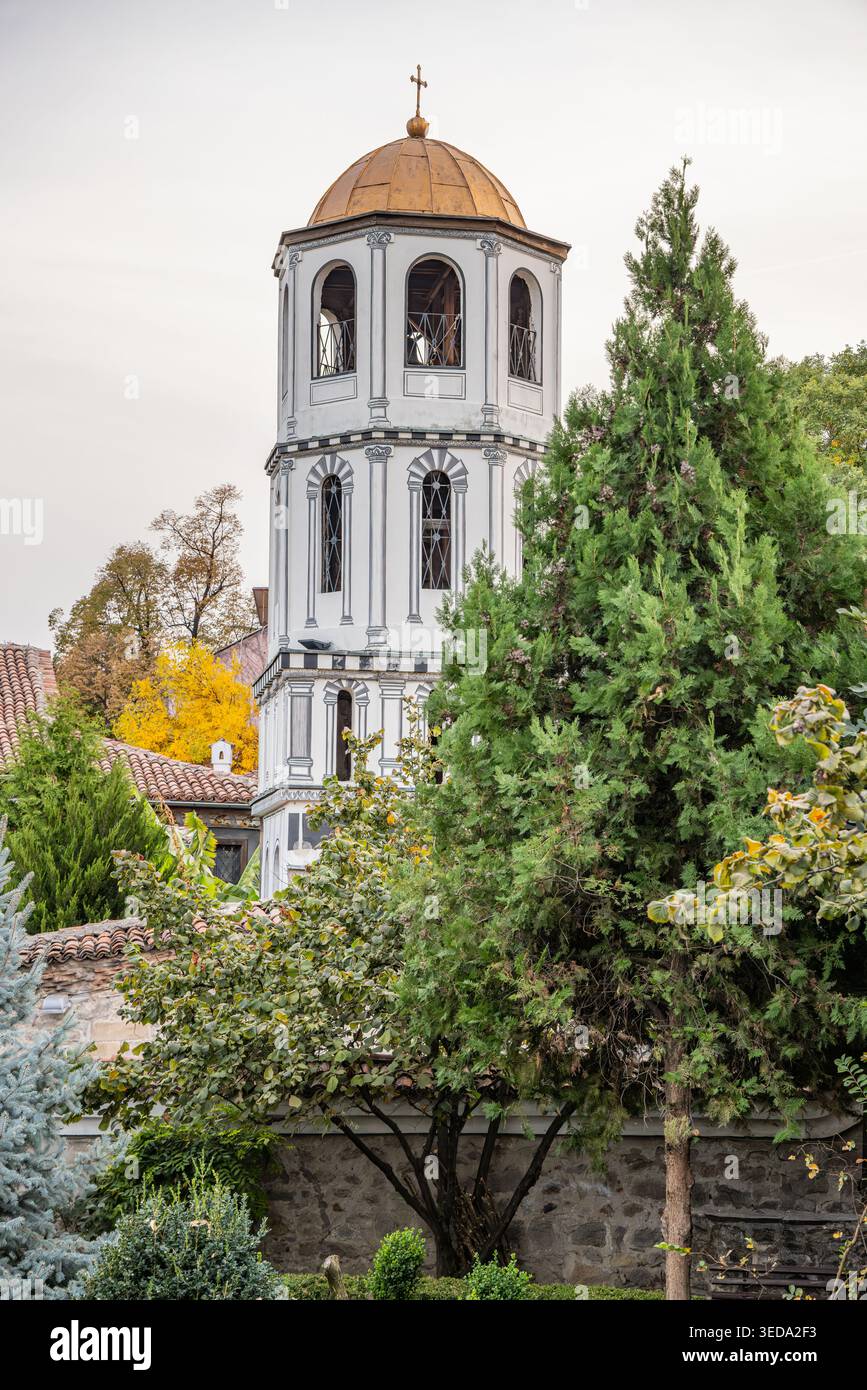 Plovdiv, Bulgarien. Glockenturm an der Kirche St. Konstantin und Helena in Plovdiv. Stockfoto
