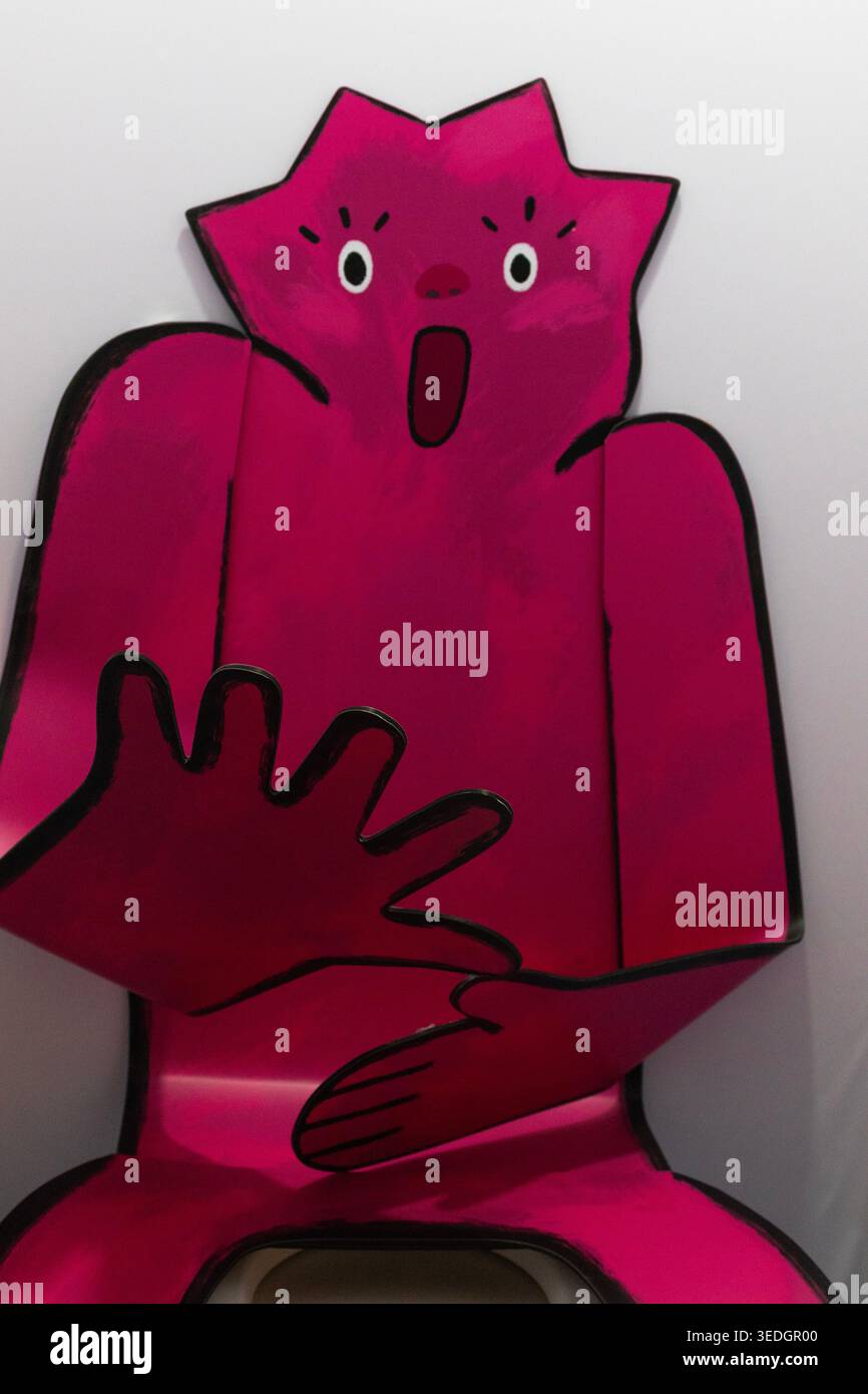 Abstrakte pinkfarbene Skulptur, die Angst und Angst in der zeitgenössischen Kunst symbolisiert Stockfoto