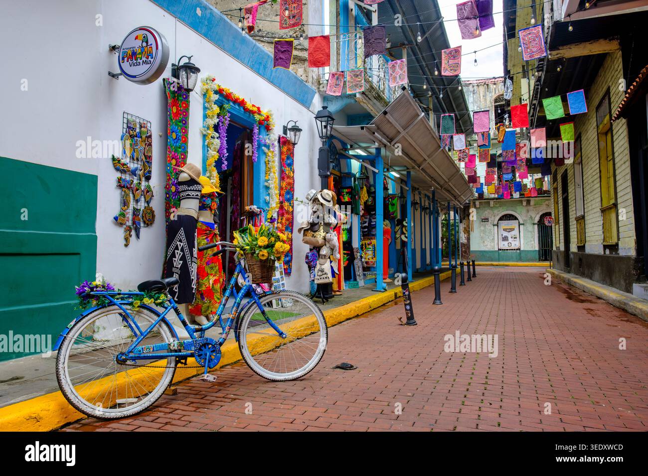 Casco Viejo, Altstadt Souvenirladen, Straßenszene tagsüber, Straßenlandschaft, Panama City, Panama, Zentralamerika Stockfoto