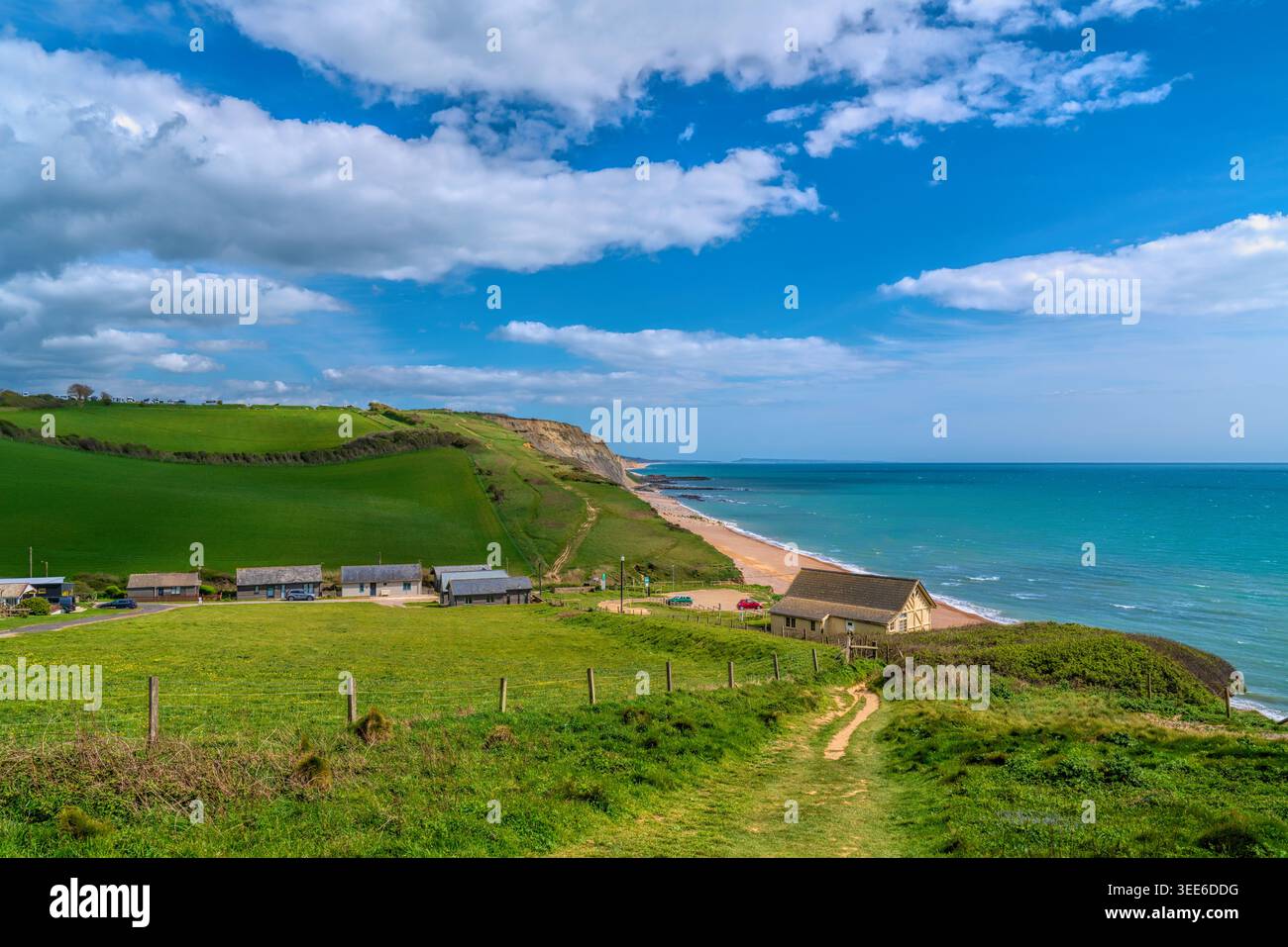 Jurassic Coast Path Eype Dorset England UK in der Nähe von West Bay populärer Wanderweg Stockfoto