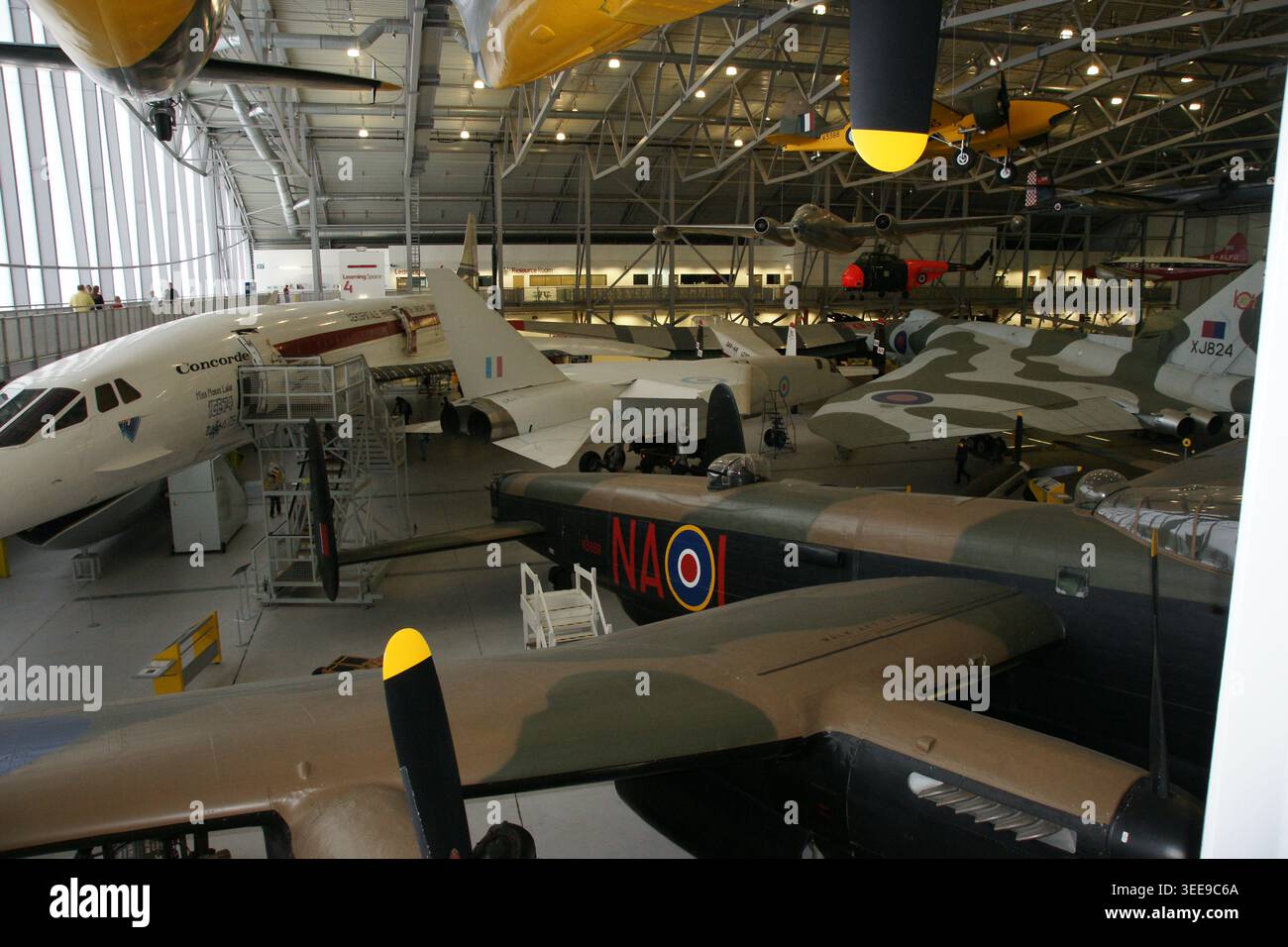 Avro Lancaster KB889, Lancaster Bomber im Imperial war Museum Duxford, Stockfoto