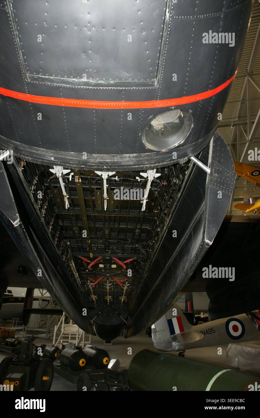Avro Lancaster KB889, Lancaster Bomber im Imperial war Museum Duxford, Stockfoto
