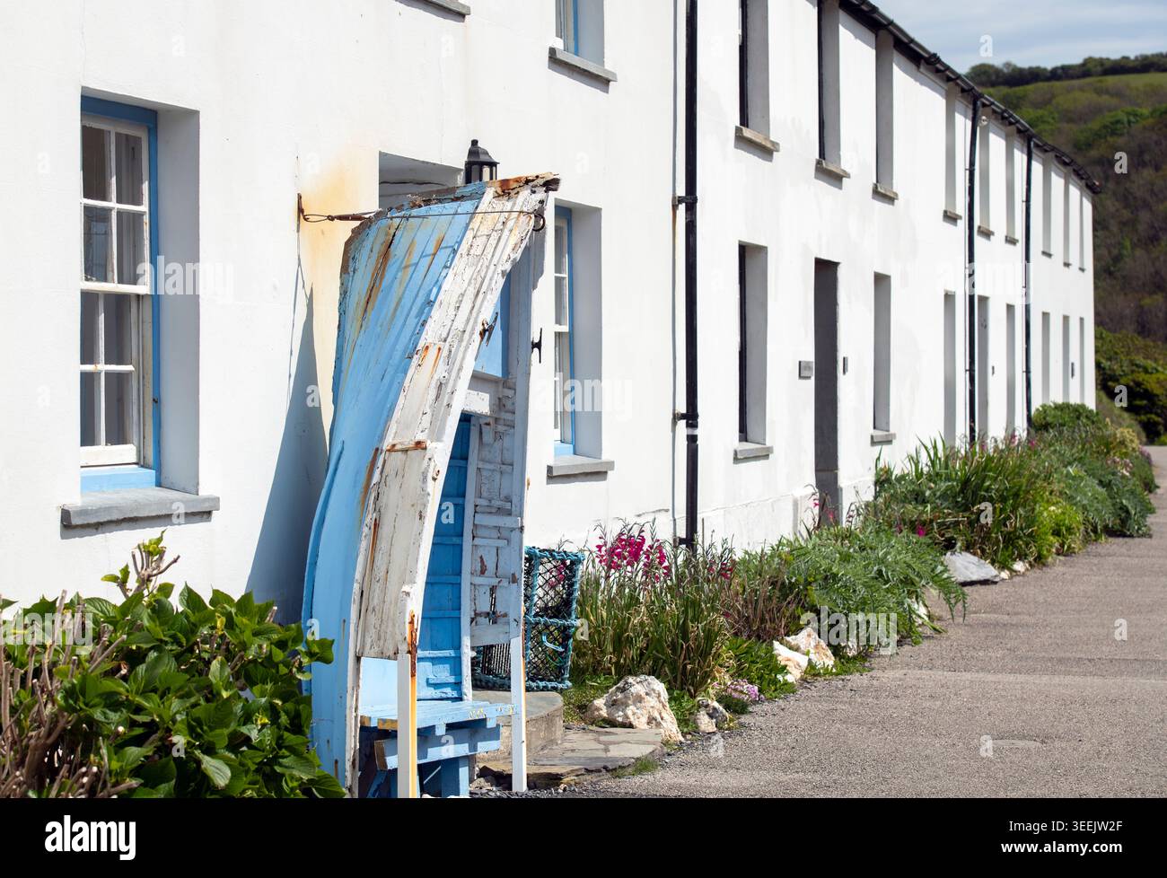 Reihe von Ferienhäusern im Dorf Boscastle, Cornwall, England, Großbritannien Stockfoto