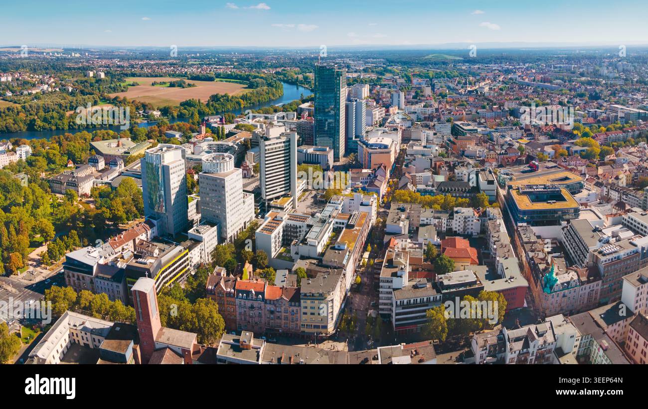 Großartiges Panorama der Stadt Offenbach von oben Stockfoto