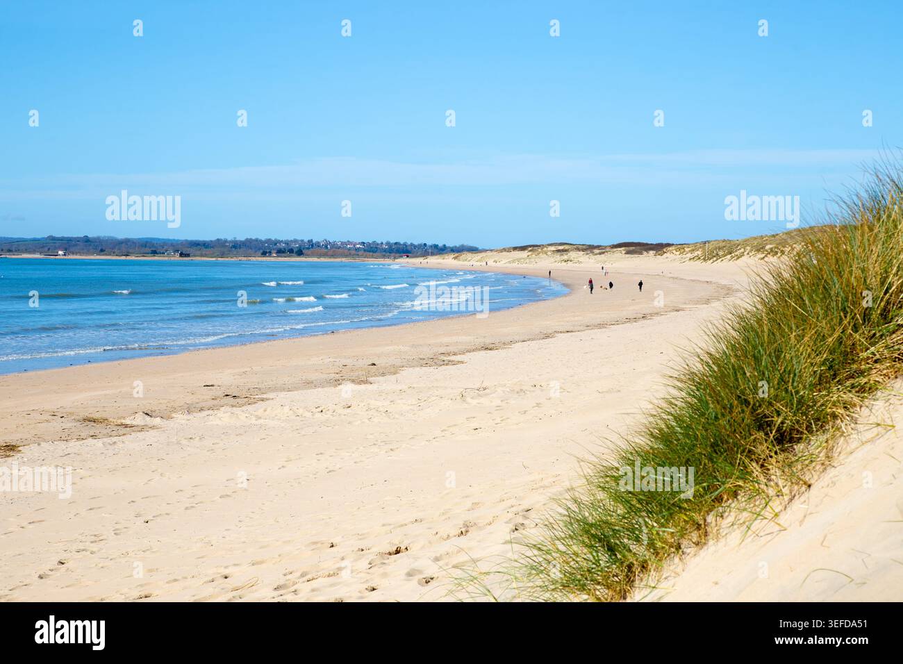 Der riesige Sandstrand in Camber Sands, East Sussex, England Stockfoto