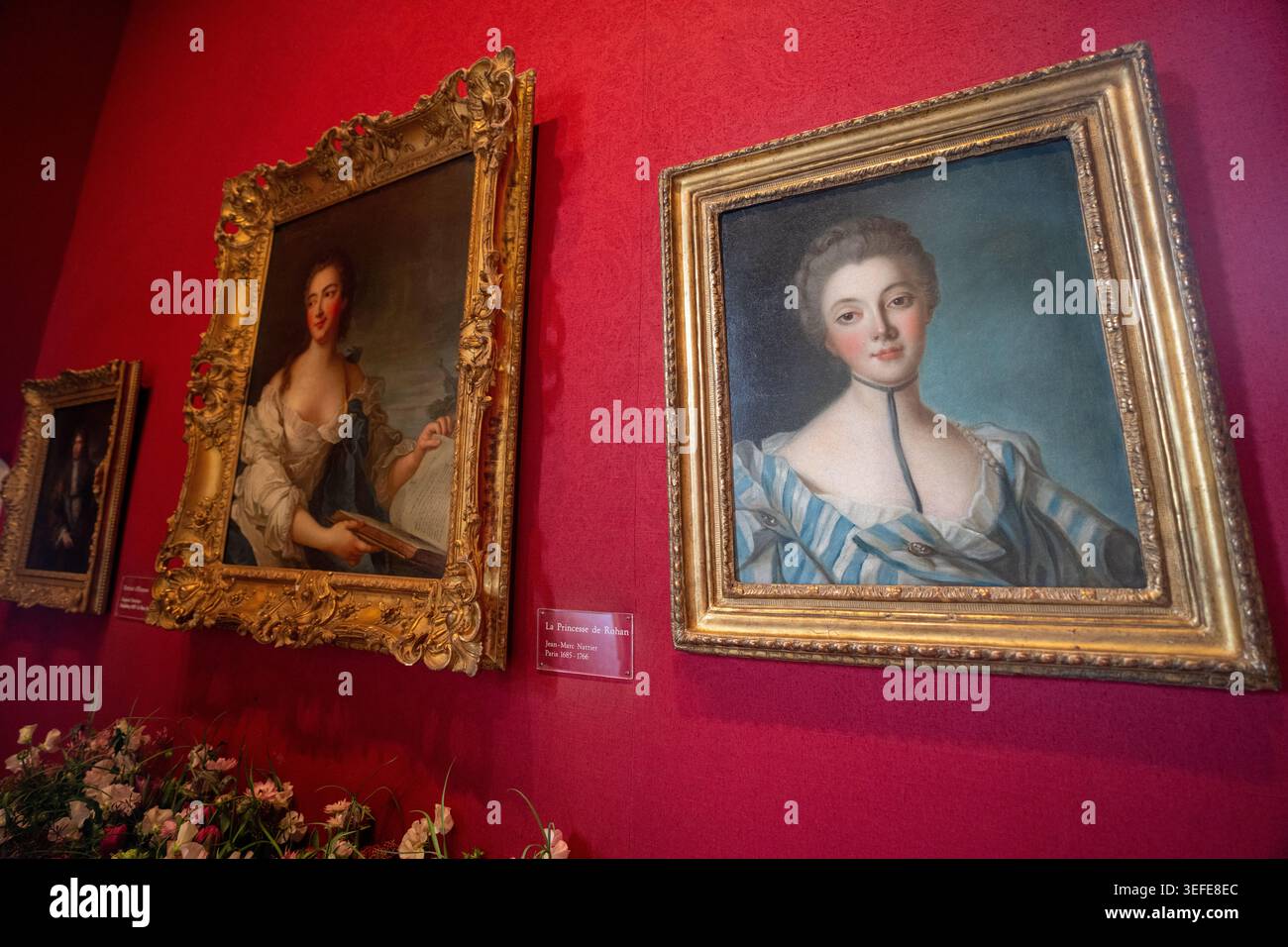 Porträts im Château de Chenonceau in Frankreich. Madame Louise Dupin (1706–1799) gemalt von Jean-Marc Nattier Stockfoto