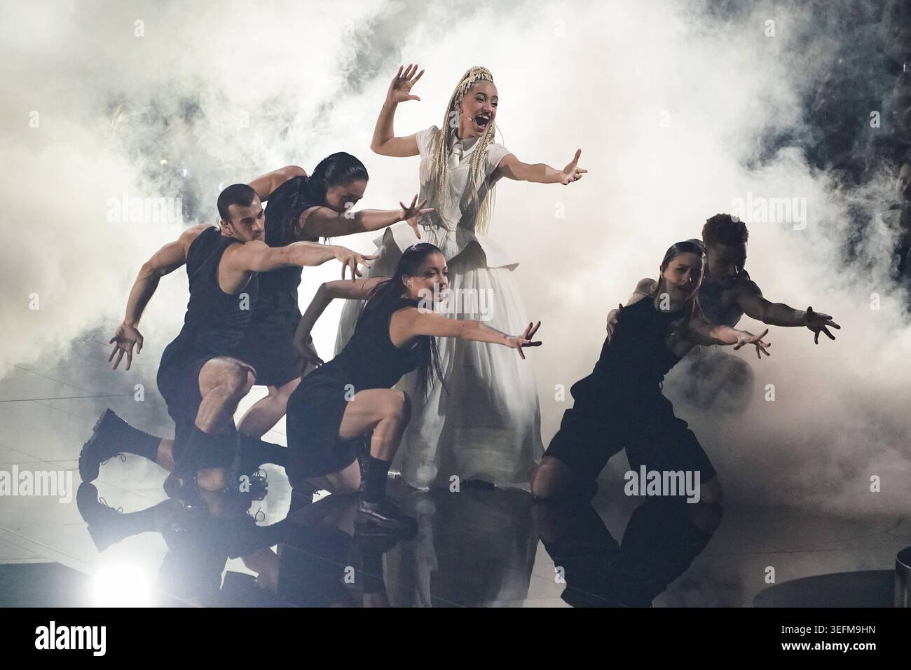 15.05.2026 - Europa, Österreich, Wien: 70. Eurovision Song Contest 2026 in der Wiener Stadthalle - Grand Final Dress Probe 2 Monroe mit dem Song Regarde für Frankreich *** 15 05 2026 Europa, Österreich, Wien 70 Eurovision Song Contest 2026 in der Wiener Stadthalle Grand Final Dress Probe 2 Monroe mit dem Song Regarde for France Copyright: XLUKAxKOLANOVICx Stockfoto