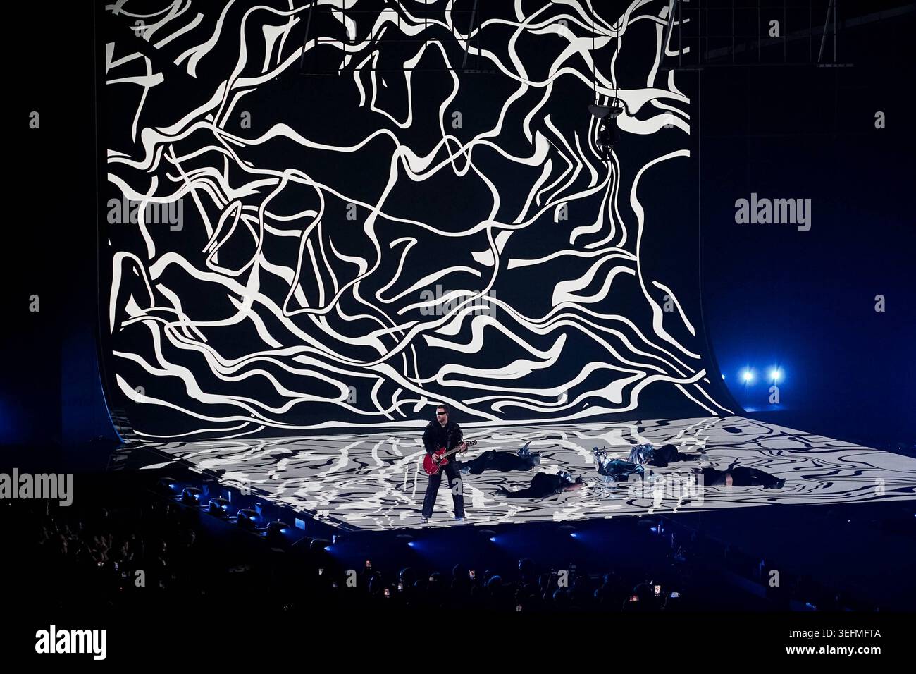 15.05.2026 - Europa, Österreich, Wien: 70. Eurovision Song Contest 2026 in der Wiener Stadthalle - Grand Final Dress Probe 2 COSMO mit dem Song Tanzschein für Österreich *** 15 05 2026 Europa, Österreich, Wien 70 Eurovision Song Contest 2026 in der Wiener Stadthalle Grand Final Dress Probe 2 COSMO mit dem Song Tanzschein für Österreich Copyright: XLUKAxKOLANOVICx Stockfoto