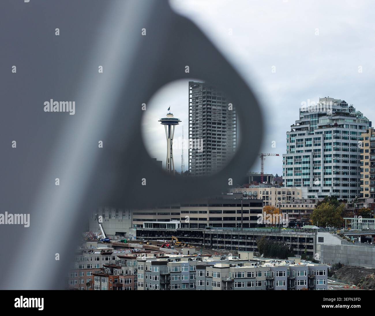 Big Wheel Perspektive der Seattle Space Needle Stockfoto