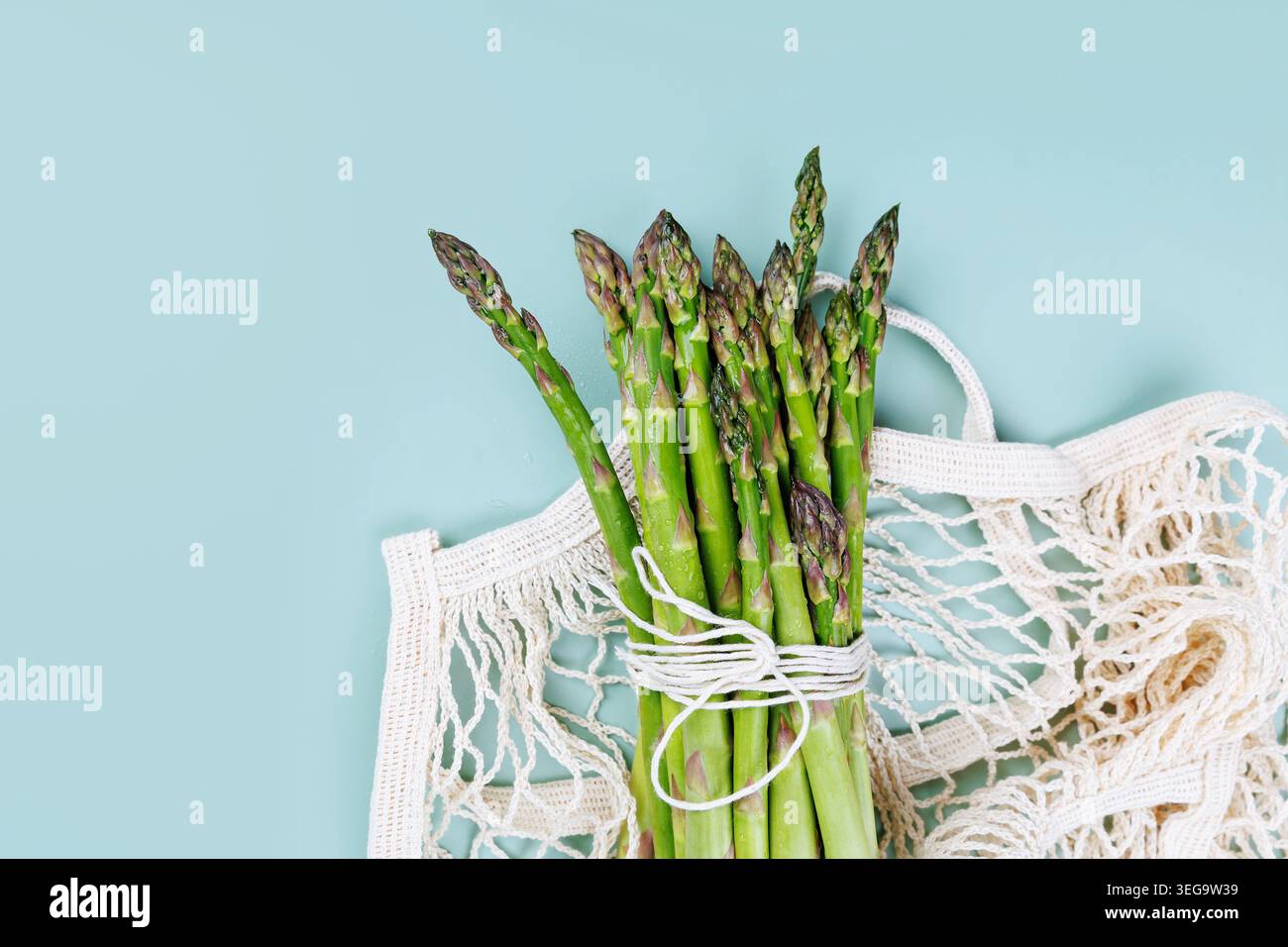 Umweltfreundliches Gemüse mit minimalistischem Stil Stockfoto