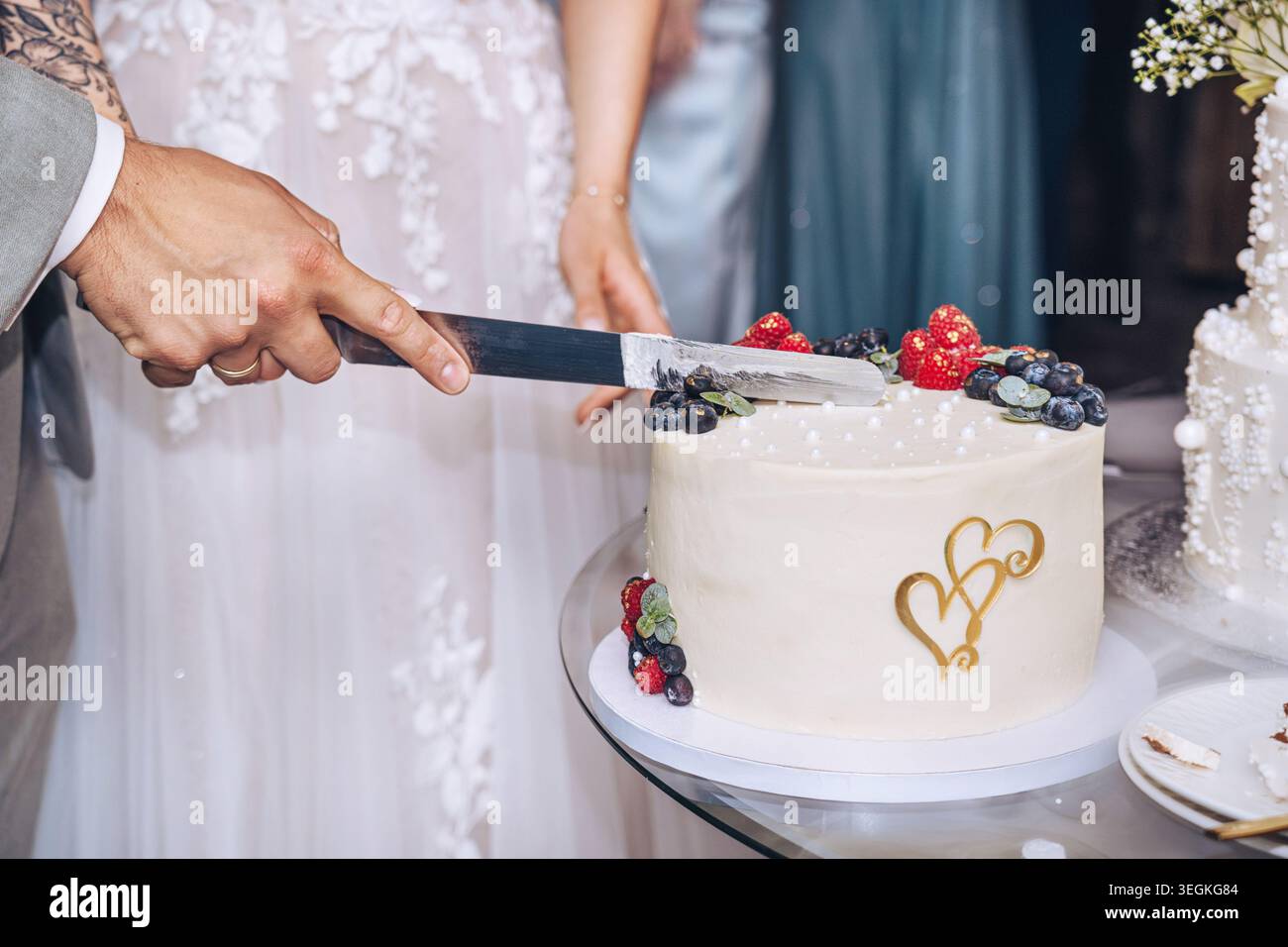 Dessert bei der Hochzeitsveranstaltung - Hochzeitstorte Stockfoto