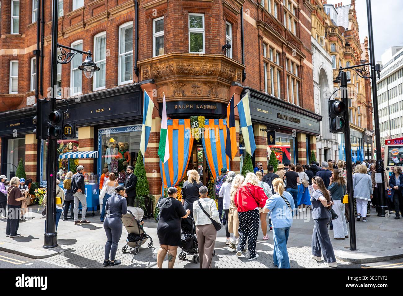 Die Kings Road während der Chelsea Blumenshow. Stockfoto