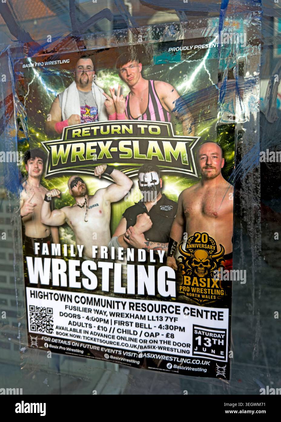 Basix Pro Wrestling Poster in Wrecsam wirbt für eine familienfreundliche Rückkehr zur WREX-Slam-Show im Hightown Community Resource Centre. Stockfoto