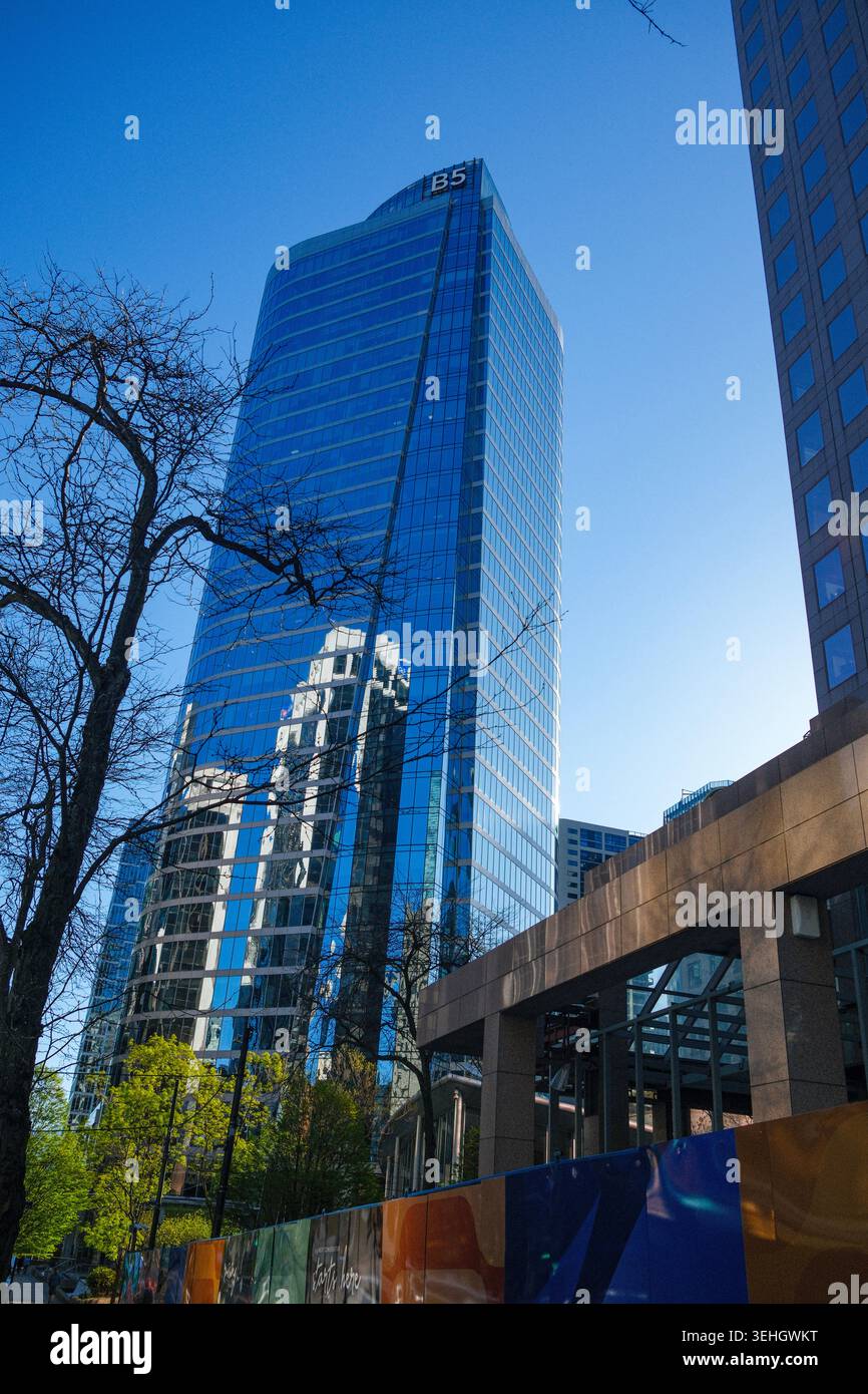 Der Bentall 5 Turm entlang der Burrard Street im Zentrum von Vancouver, British Columbia. Stockfoto