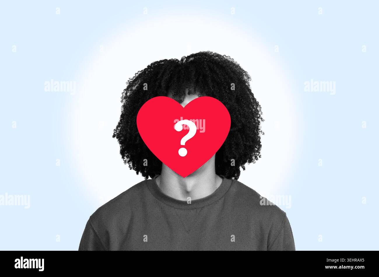 Person mit Herzsymbol anstelle von Gesicht auf hellem Hintergrund Stockfoto
