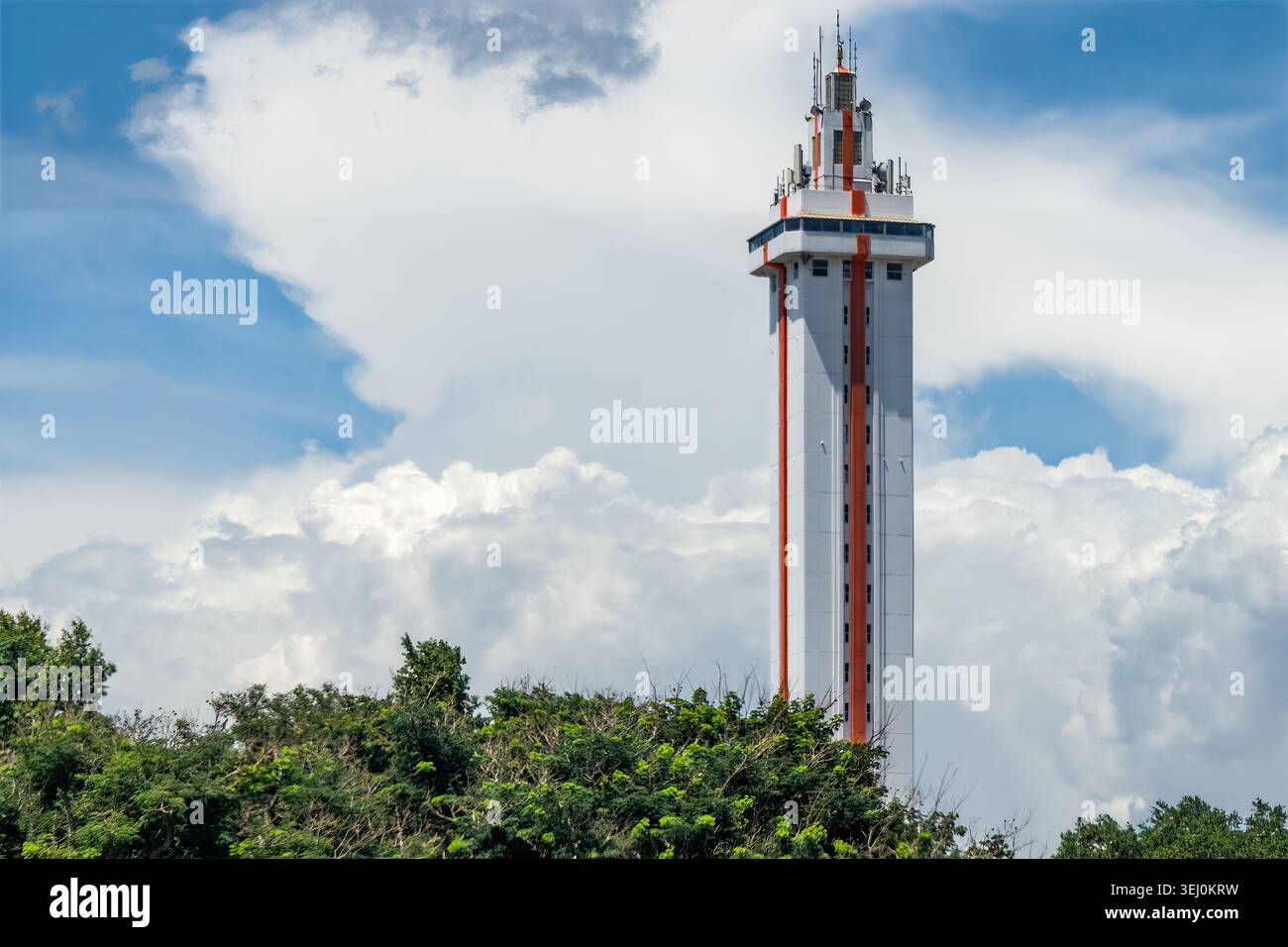 Die Citrus Tower, 1956 als Aussichtsturm über ausgedehnte Zitrushaine in Zentral Florida, in Clermont, Florida gebaut. (USA) Stockfoto