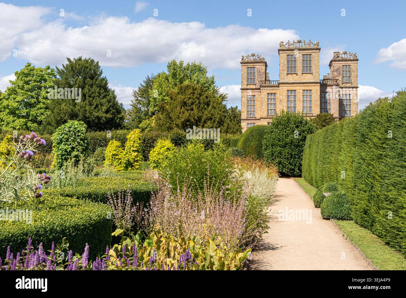 Hardwick Hall - ein elisabethanisches Haus, das in den 1590s Jahren von Bess of Hardwick in Derbyshire, England, erbaut wurde Stockfoto