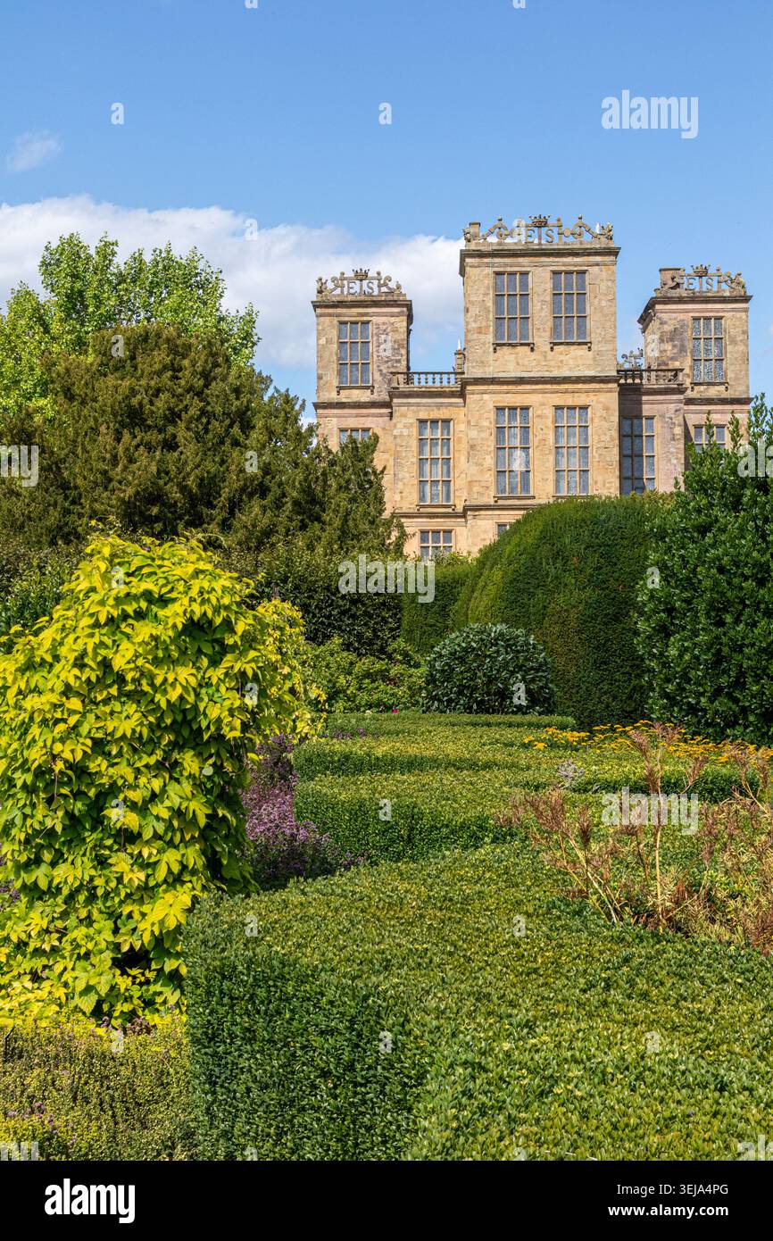 Hardwick Hall - ein elisabethanisches Haus, das in den 1590s Jahren von Bess of Hardwick in Derbyshire, England, erbaut wurde Stockfoto