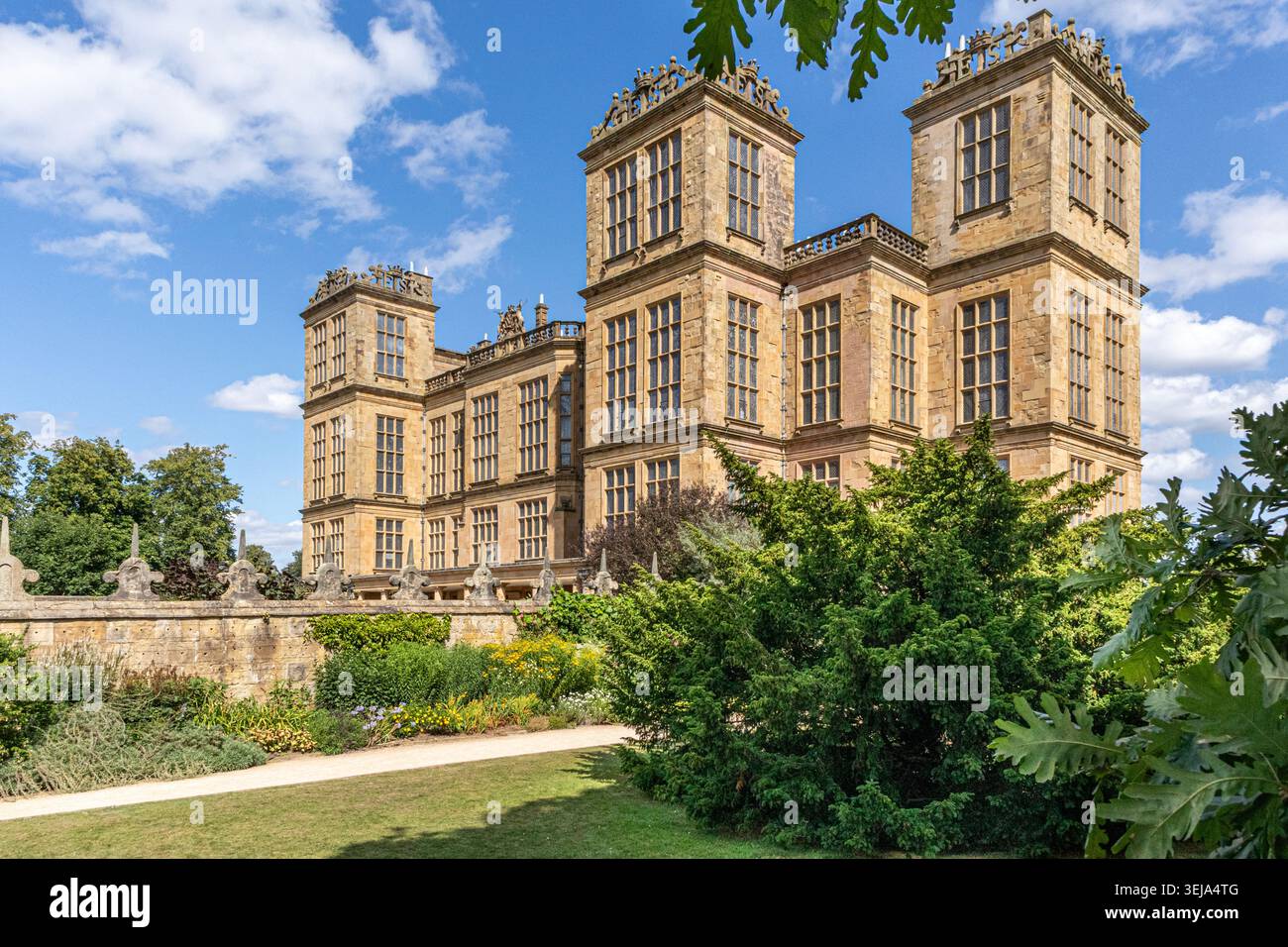 Hardwick Hall - ein elisabethanisches Haus, das in den 1590s Jahren von Bess of Hardwick in Derbyshire, England, erbaut wurde Stockfoto