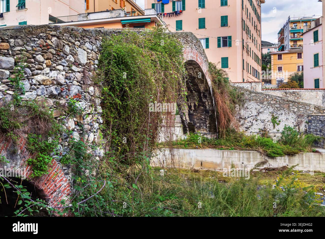 Brücke in Nervi, Italien Stockfoto