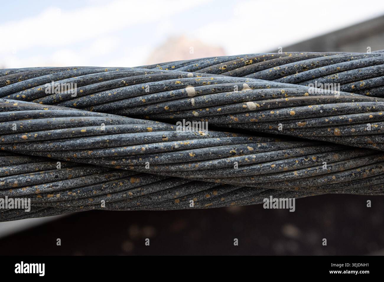 Abstraktes Stahlgeflechtkabel Mit Abstrakter Textur Stockfoto