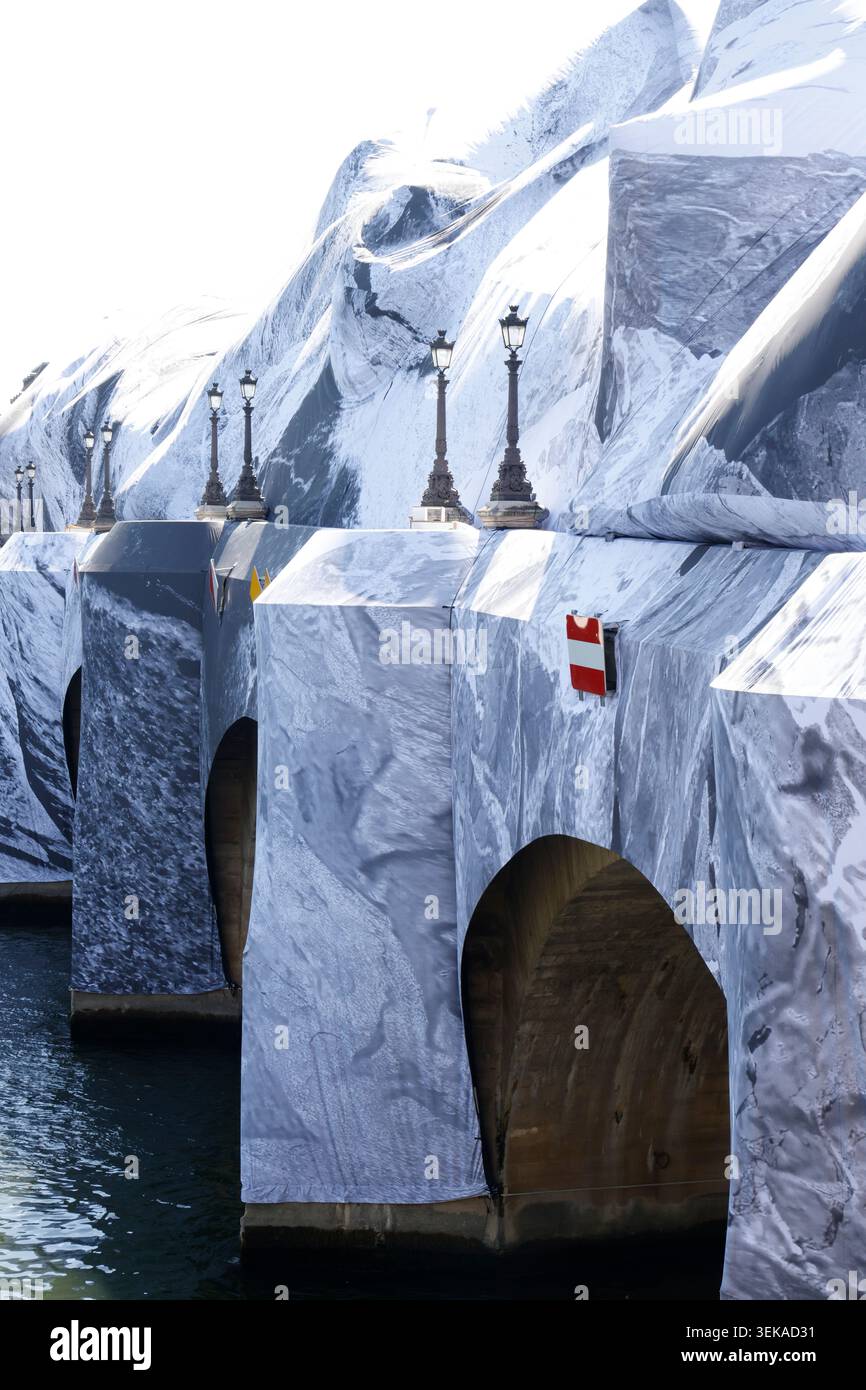 DIE PONT NEUF HÖHLE 2026 AUF DER PONT NEUF BRÜCKE PAR J.R PARIS Stockfoto