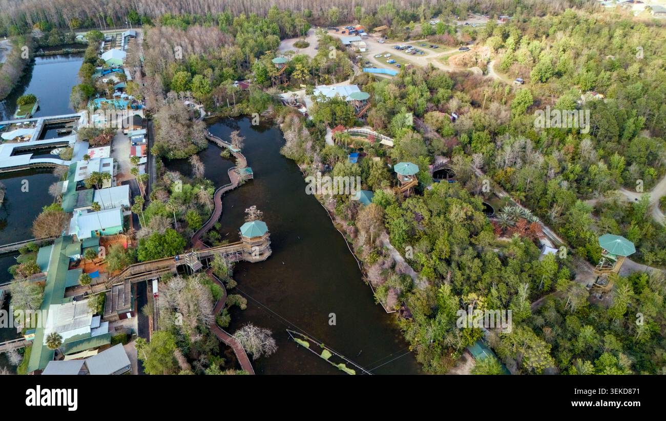 Blick aus der Vogelperspektive auf den Lagunenpark in Orlando Florida Stockfoto