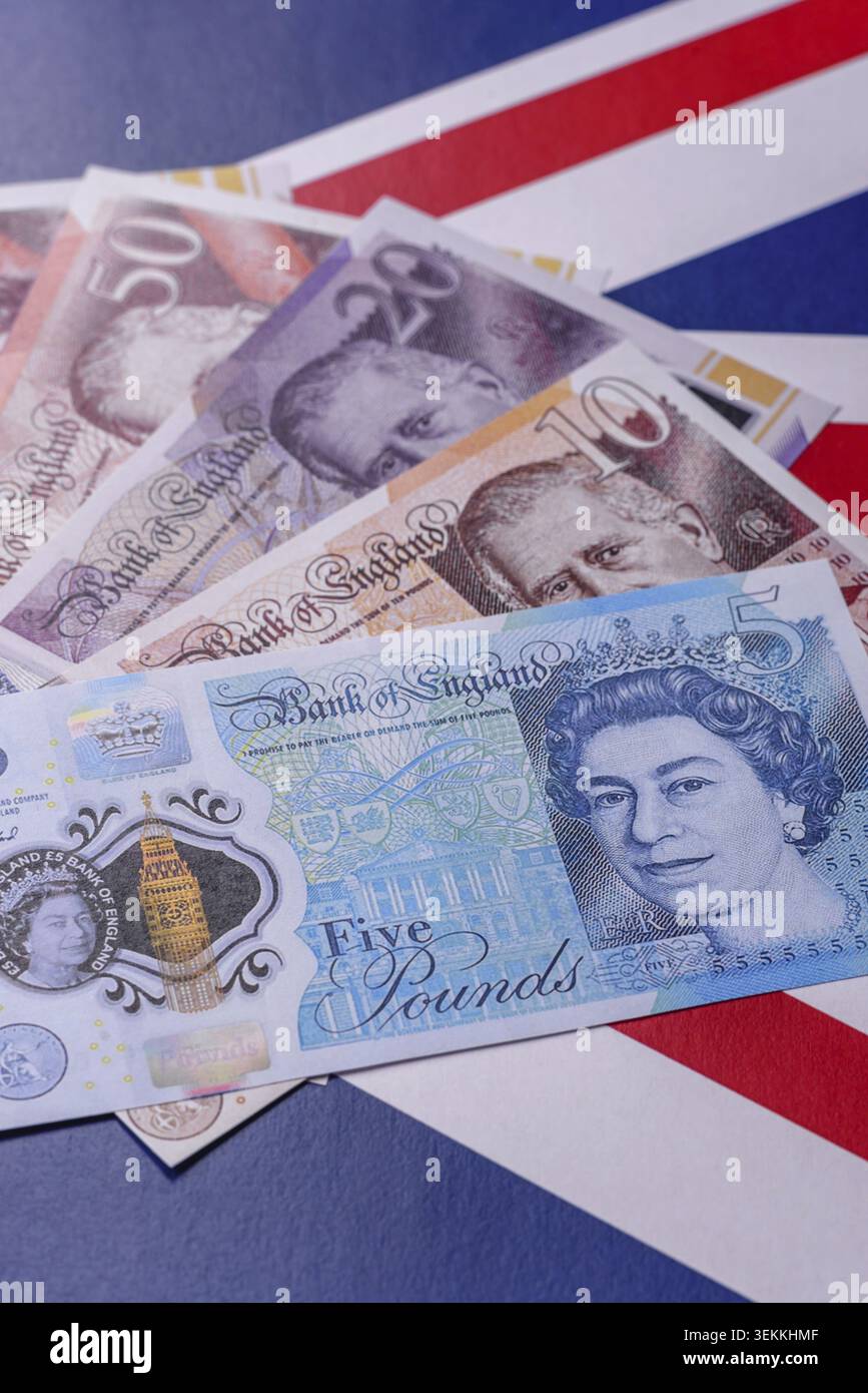 Großbritannien Papiergeld, Pfund Sterling, Bargeld für Finanz- und Geschäftstransaktionen. Großbritannien Geld als Hintergrund für Ihr Design Stockfoto