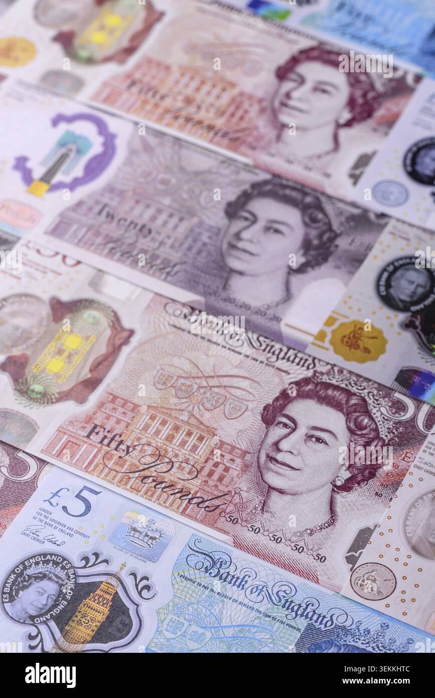 Großbritannien Papiergeld, Pfund Sterling, Bargeld für Finanz- und Geschäftstransaktionen. Großbritannien Geld als Hintergrund für Ihr Design Stockfoto