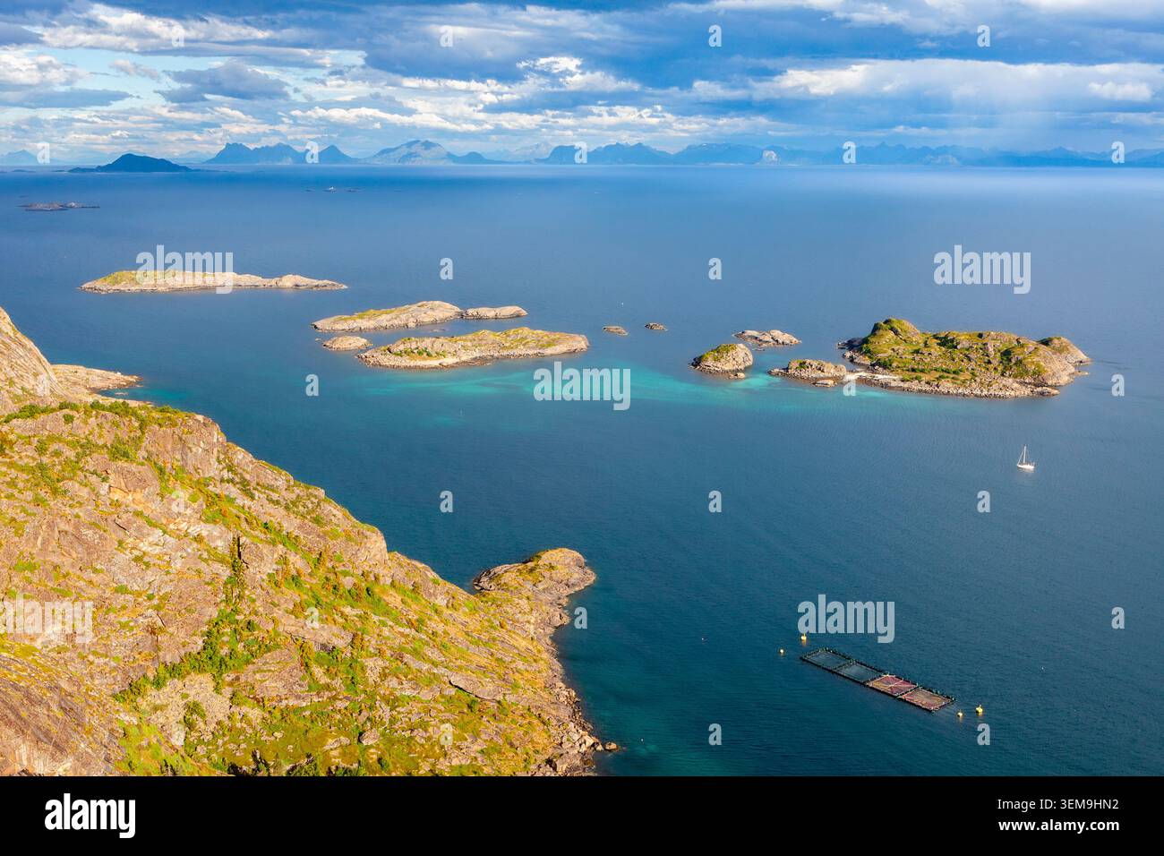 Festvågtinden, Henningsvær, Austvågøy, Lofoten-Inseln, Norwegen Stockfoto