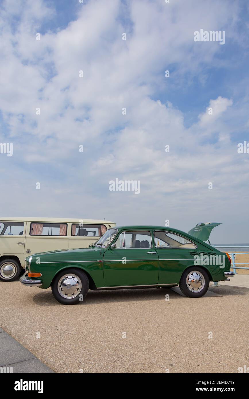Den Haag, Niederlande - 31. Mai 2026: VW Typ 3 Fastback Oldtimer auf der Scheveningen Beach Air-Cooled Car Show Stockfoto
