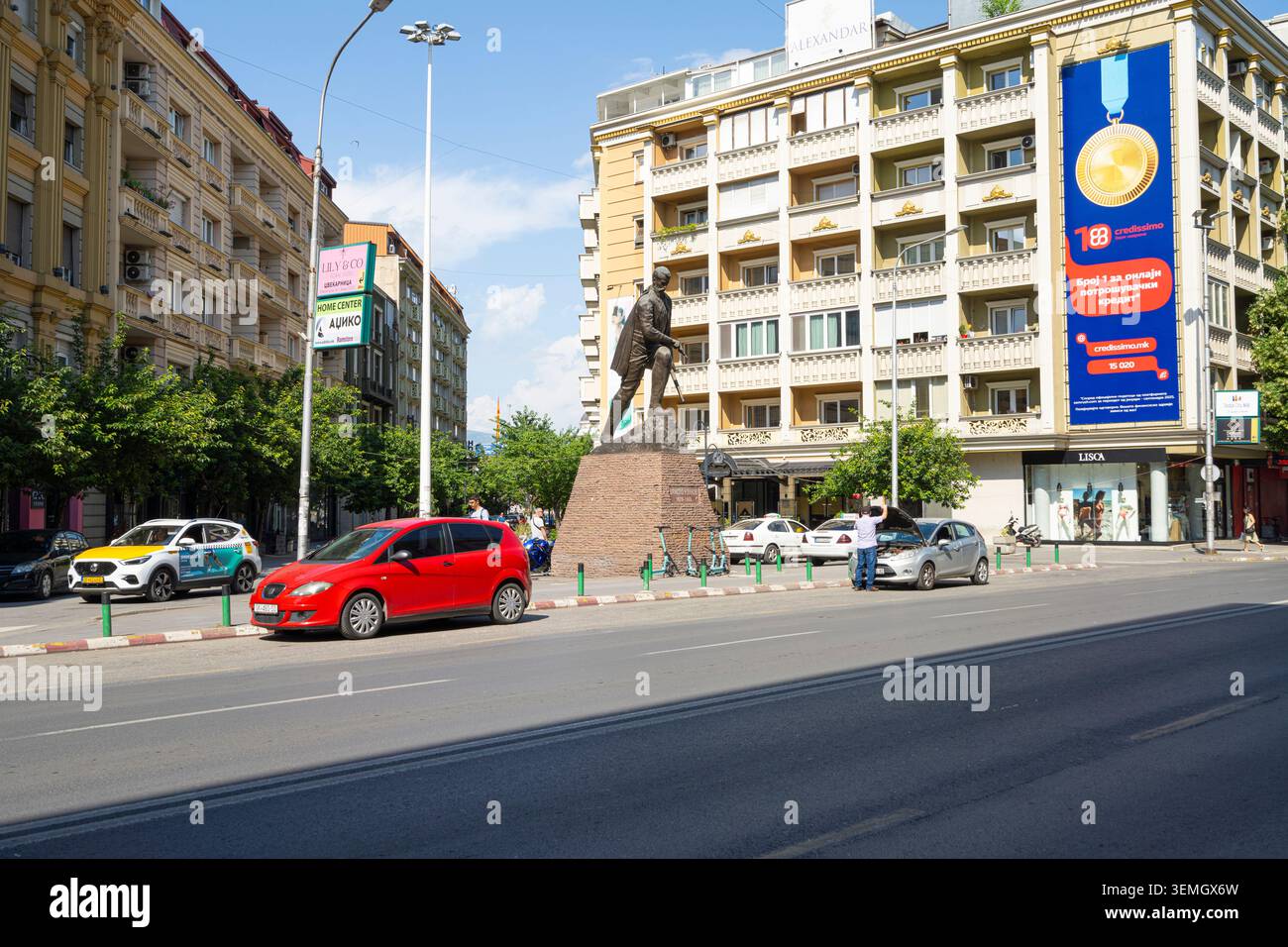 Skopje, Nordmazedonien, 2. Juni 2026. Das Denkmal von Hristo Uzunov im Stadtzentrum Stockfoto