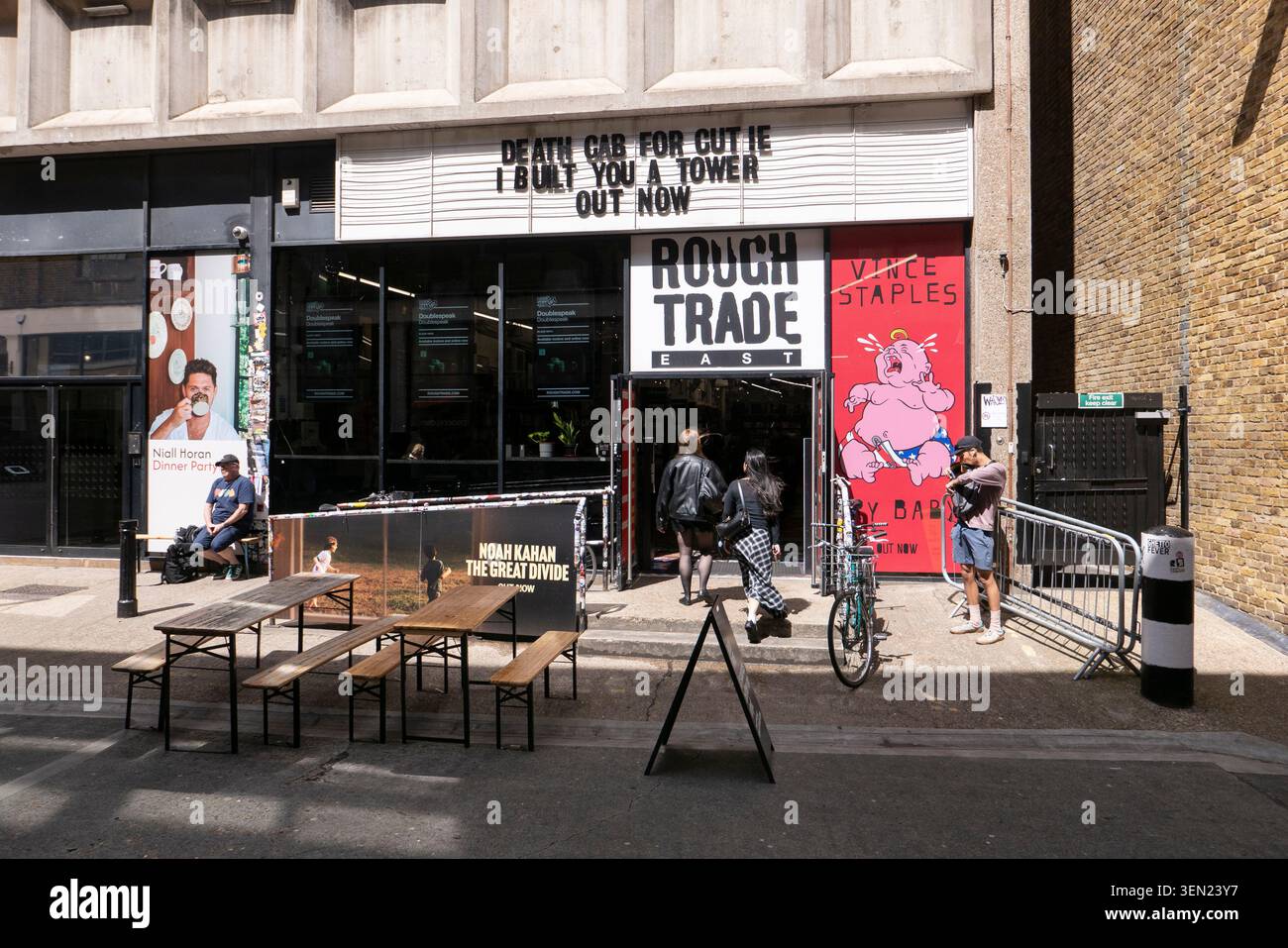 LONDON, ENGLAND - 26.9. Rough Trade East Record Shop in der Brick Lane in East London in England. Foto: SMP News Stockfoto