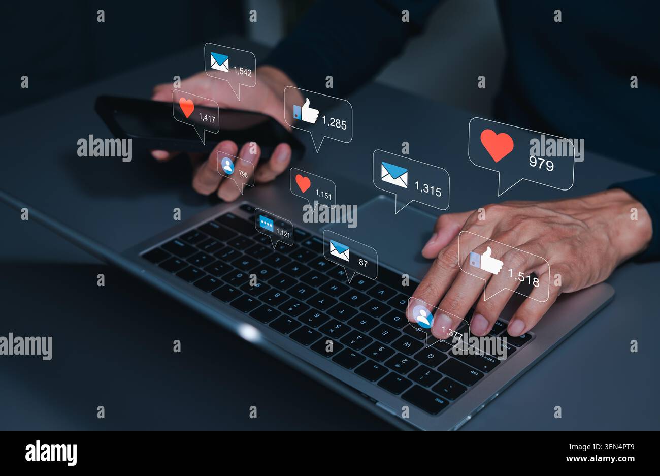Konzept für Social-Media-Engagement und digitale Marketingkommunikation. Social-Media-Marketing, Nachricht, E-Mail-Benachrichtigung, Zielgruppeninteraktion Stockfoto