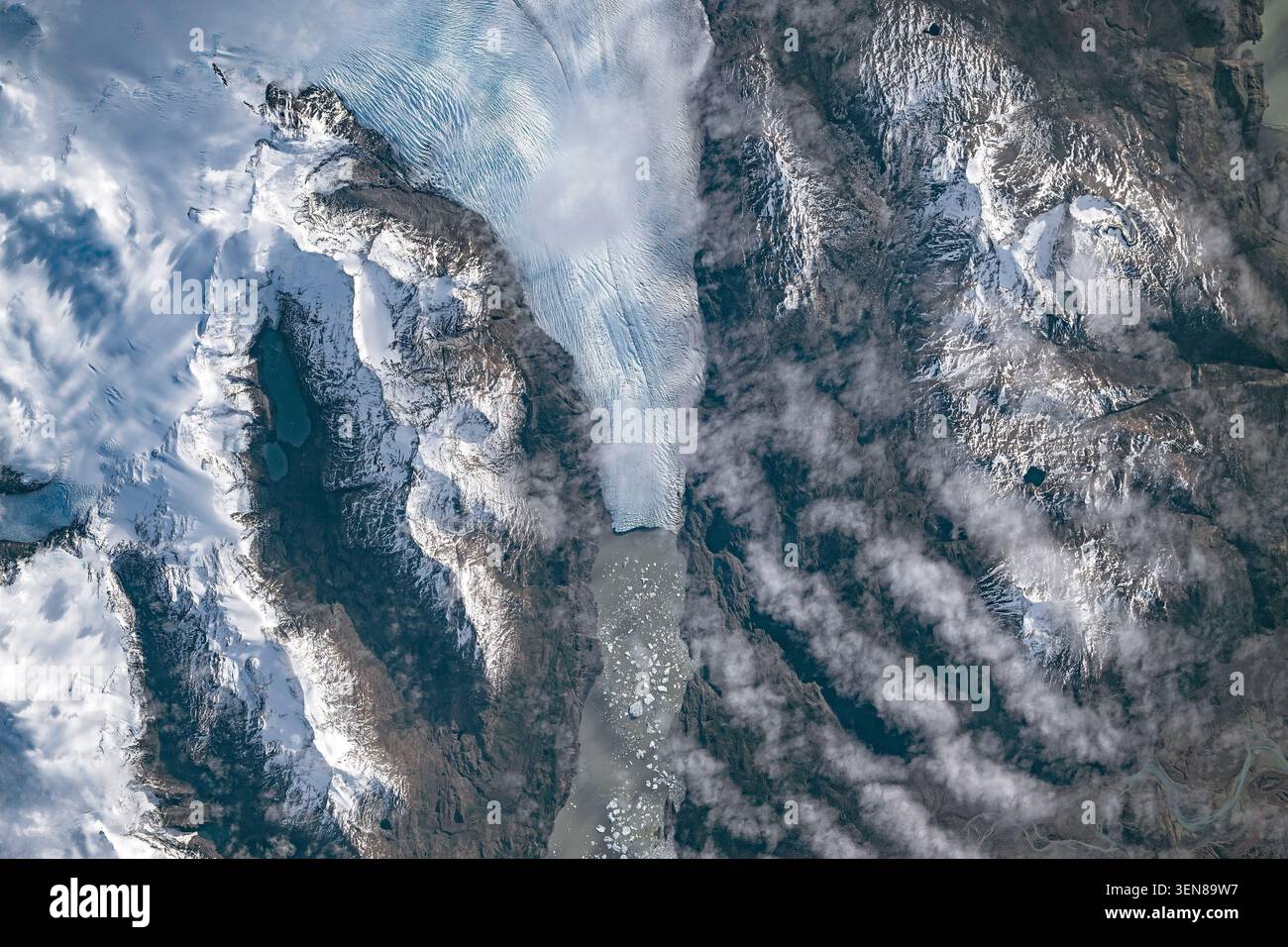 Luftaufnahme des Tyndall-Gletschers in Patagonien, Chile, mit Eisschmelze Stockfoto