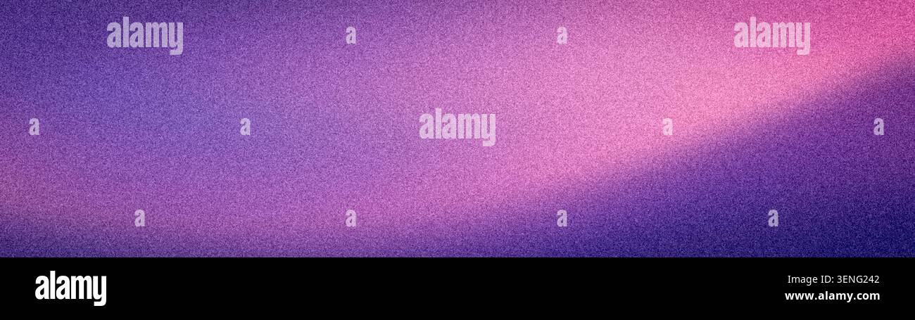 Abstrakter breiter, körniger Hintergrund mit weichen Übergängen in violetten, violetten und rosa Tönen, mit einer lauten Textur, die ideal für kreative Banner und Wandbilder ist Stockfoto