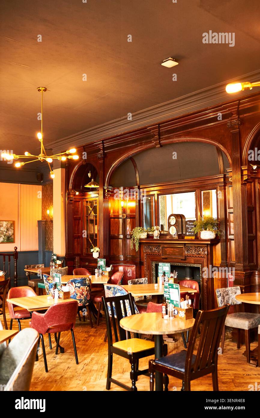 Das Old Club House Pub und Restaurant in Buxton, Großbritannien Stockfoto