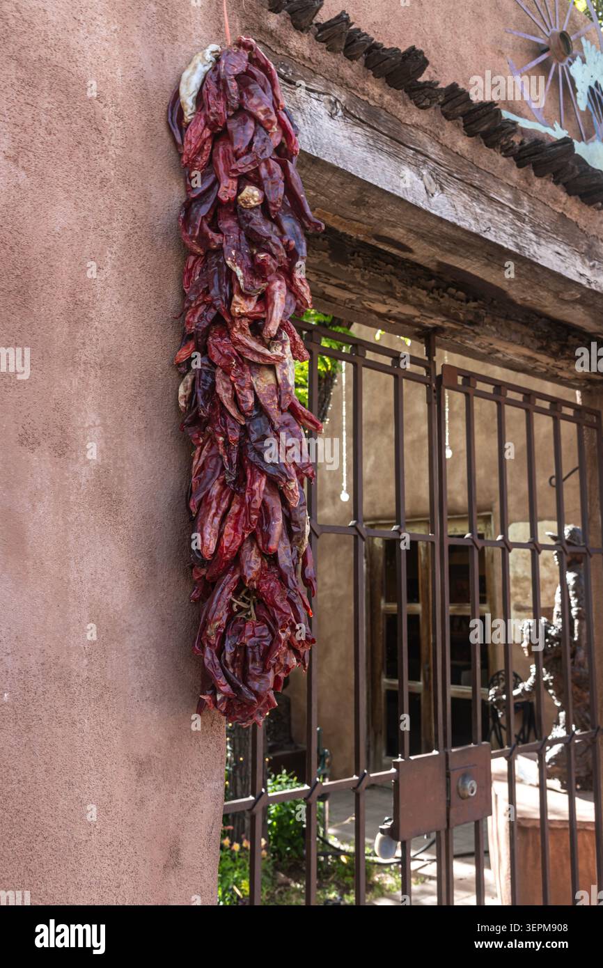Red chile Ristras. Santa Fe; New Mexico; USA; Stockfoto