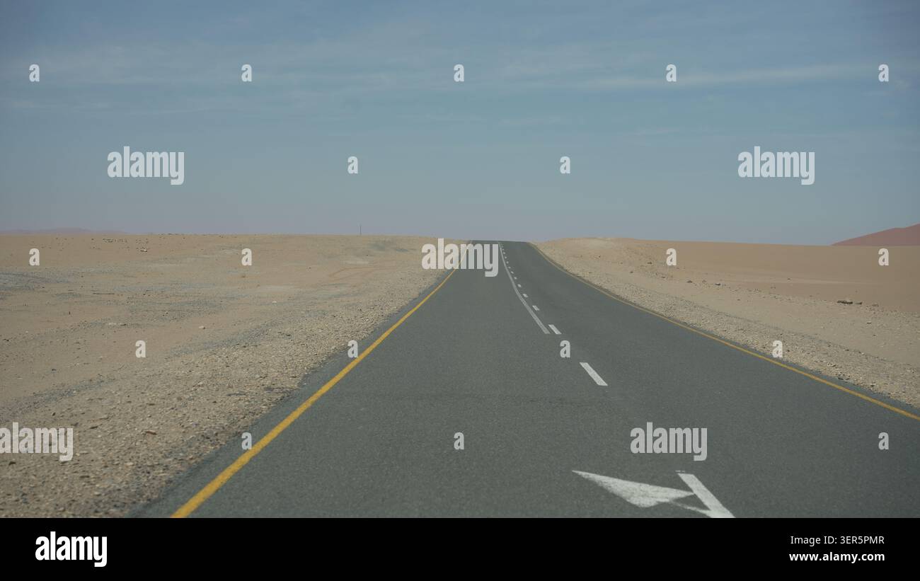 Namibrand, Namibia - Schotterstraßen - Namibia. Schotterstraßen im NamibRand Nature Reserve, Namibia. Stockfoto