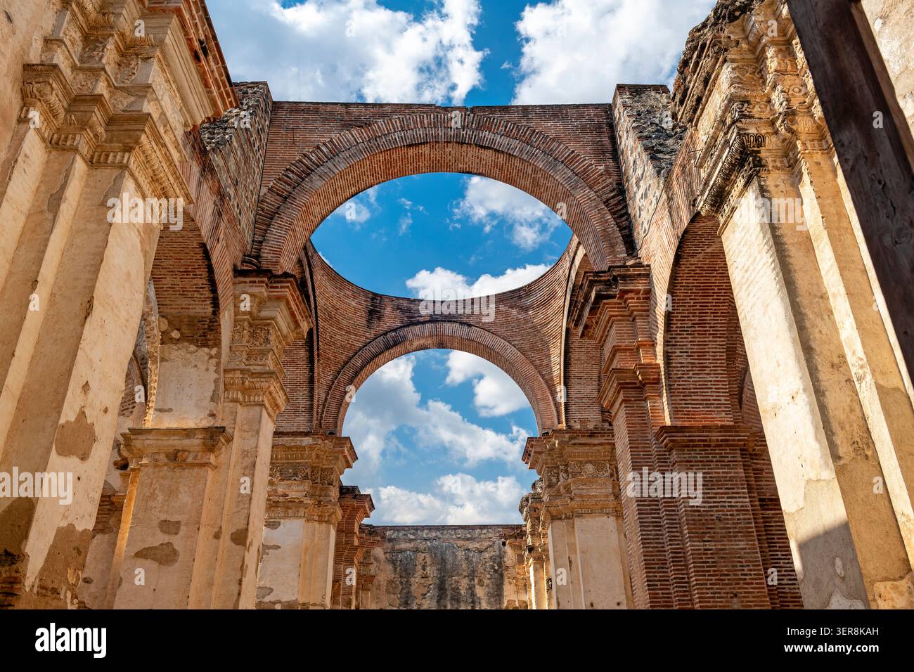 Ruinen der alten Kathedrale von San Jose, Antigua, Guatemala. Stockfoto