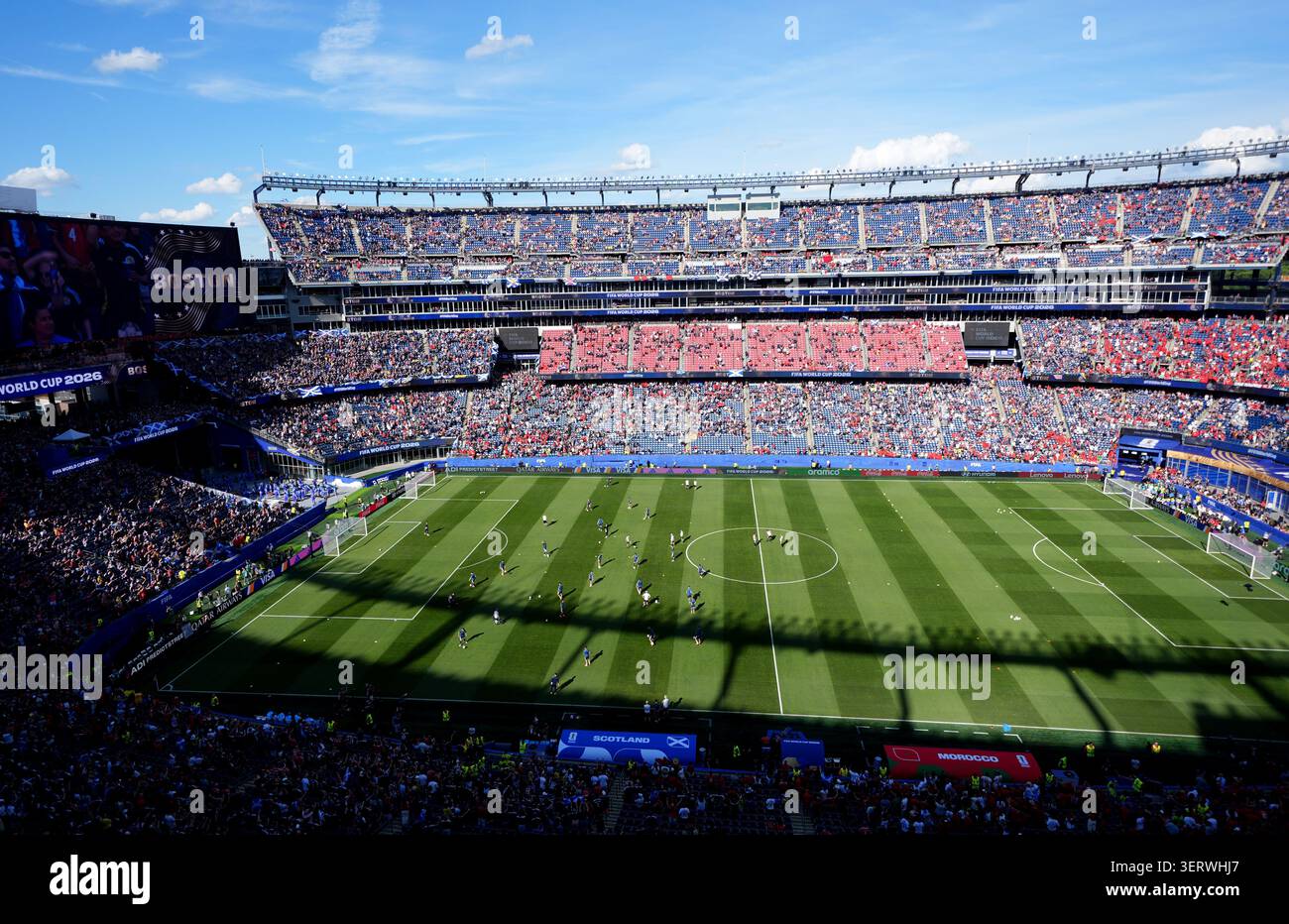 Die schottischen Spieler wärmen sich vor dem Spiel der FIFA-Weltmeisterschaft Gruppe C im Boston Stadium in Foxborough auf. Bilddatum: Freitag, 19. Juni 2026. Stockfoto