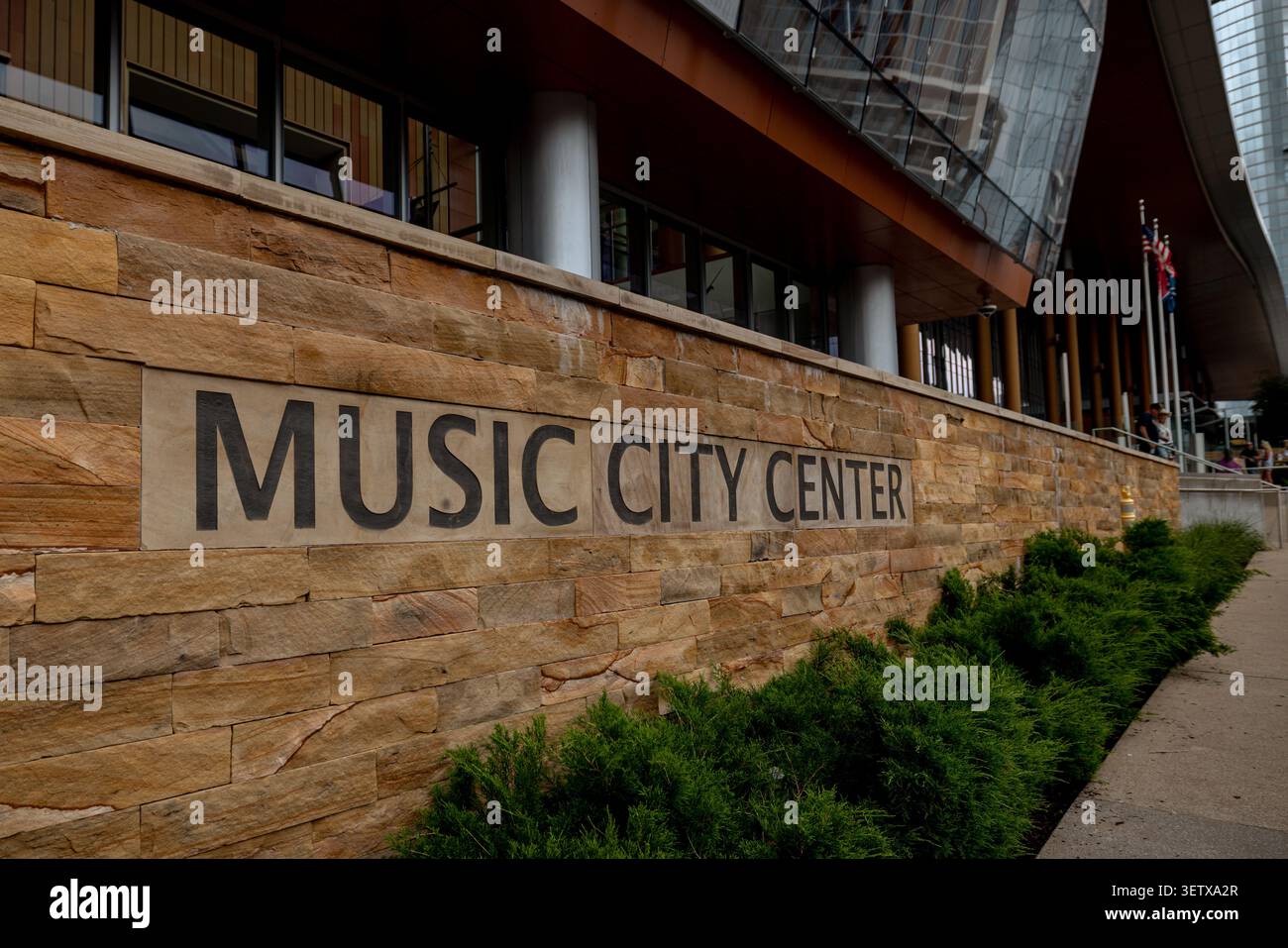 Music City Center Convention Center im Zentrum von Nashville, Tennessee, USA. Die moderne Tagungs- und Ausstellungsanlage ist ein wichtiger Veranstaltungsort für Conferen Stockfoto