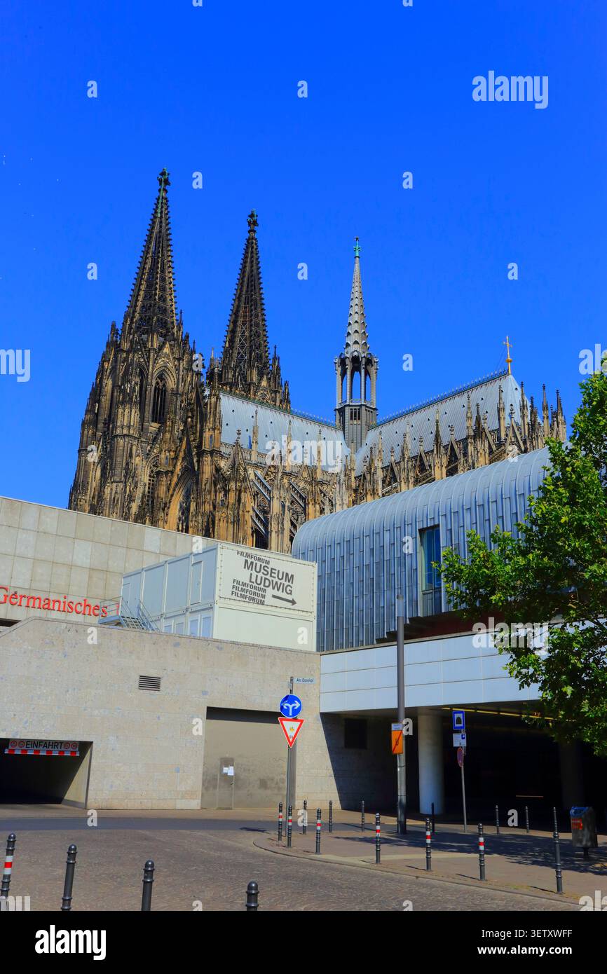 Köln Dom. Außenansicht des Kölner Doms. Nordrhein-Westfalen. Deutschland Stockfoto