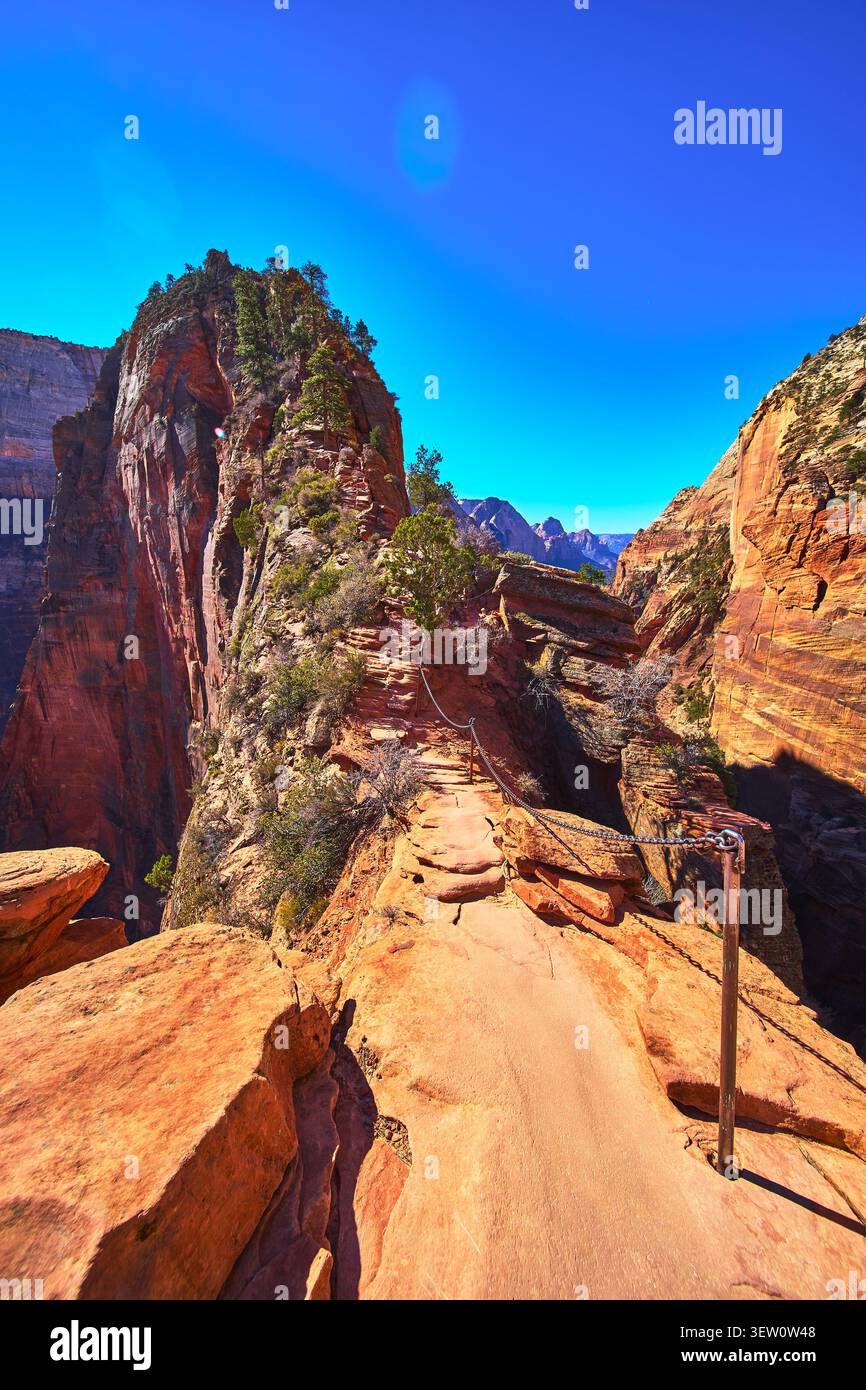 Angels Landing Trail Chain Section und Red Rock Ridge im Zion National Park Utah Stockfoto